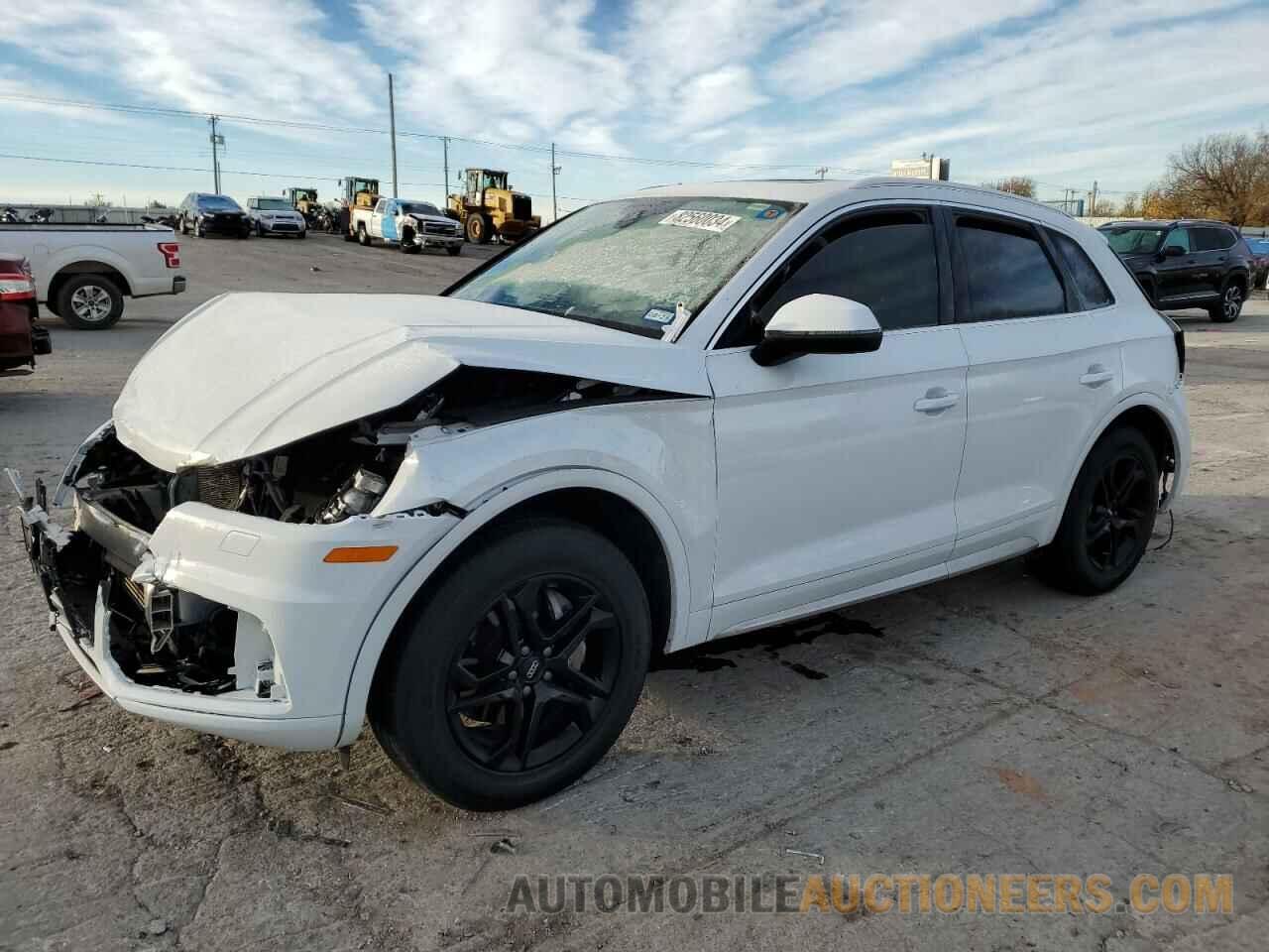 WA1ANAFY8K2078973 AUDI Q5 2019