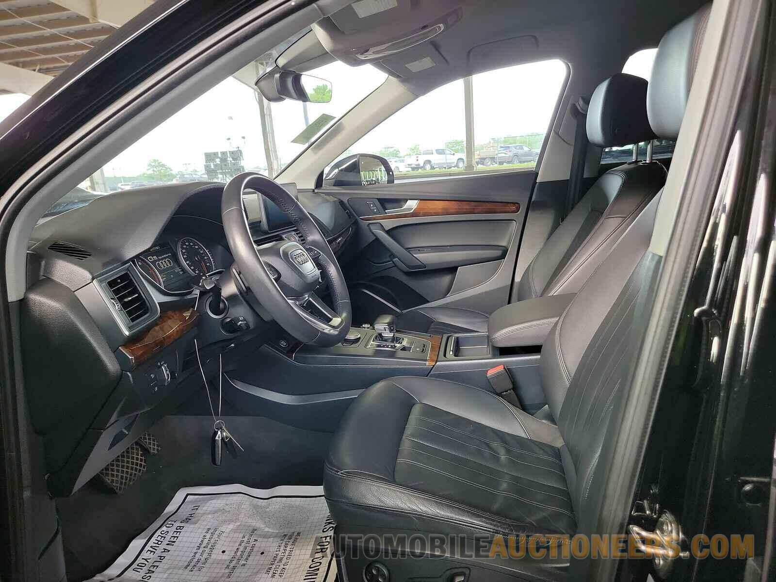 WA1ANAFY9J2141223 Audi Q5 2018