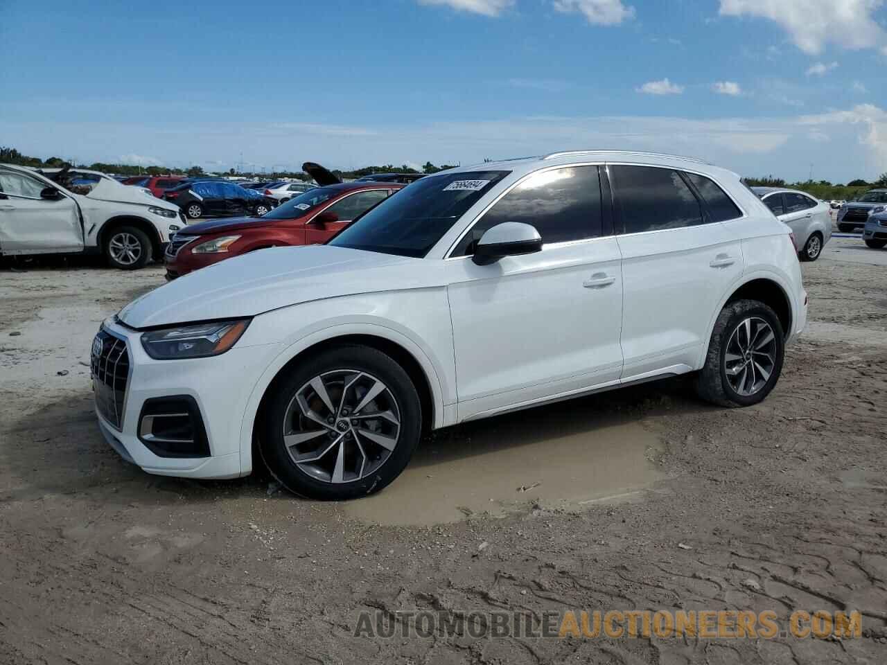 WA1BAAFY0M2009262 AUDI Q5 2021