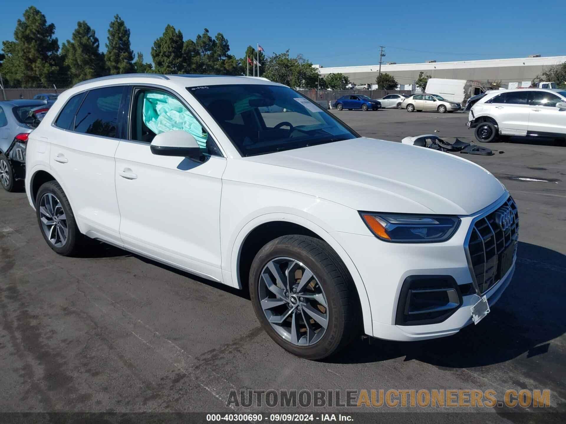 WA1BAAFY0M2019290 AUDI Q5 2021