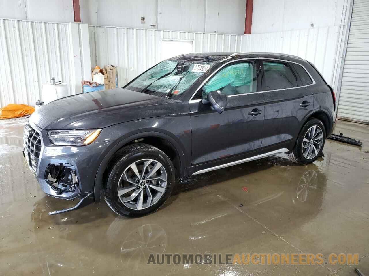 WA1BAAFY1M2041461 AUDI Q5 2021