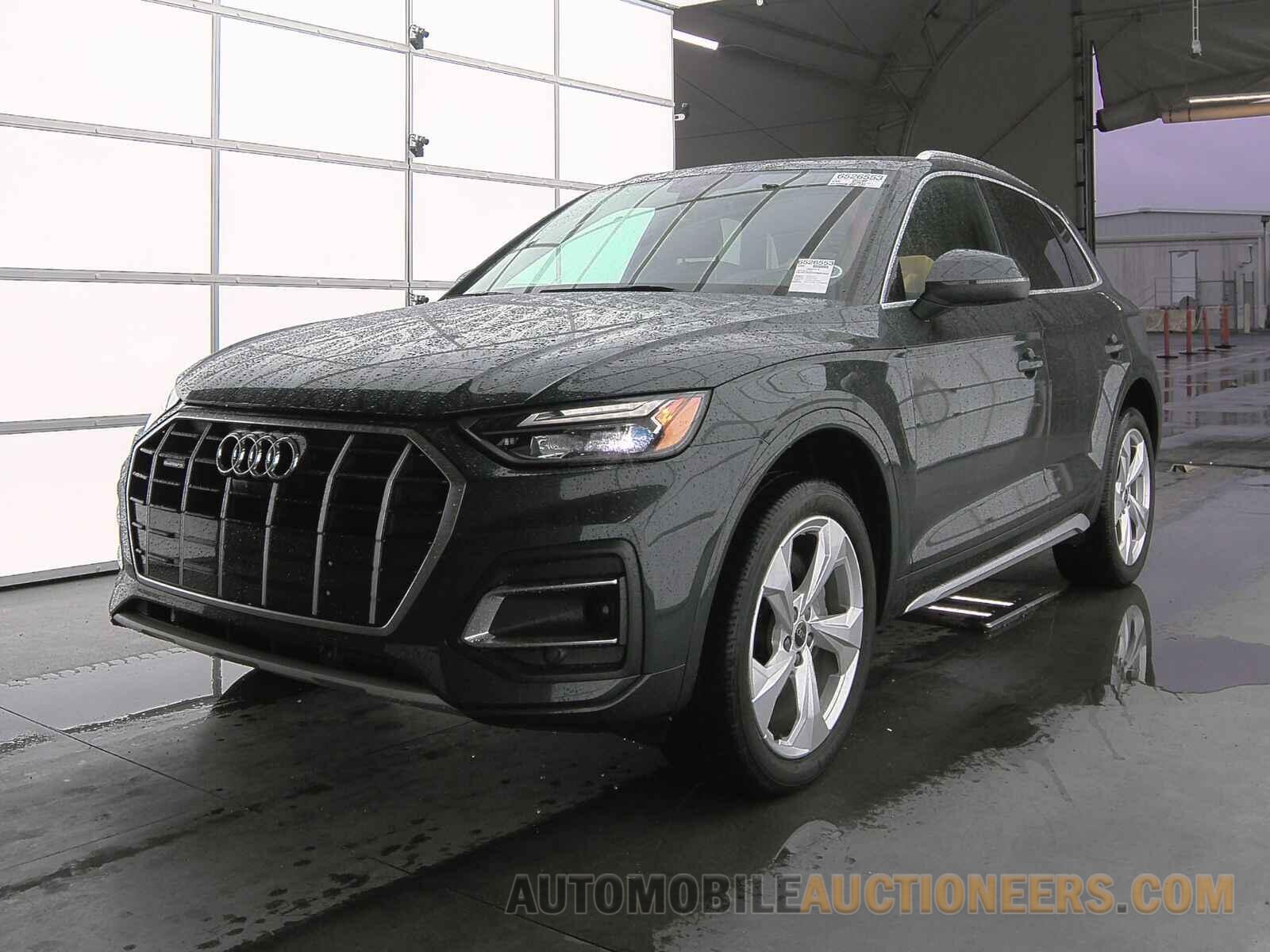 WA1BAAFY2M2010543 Audi Q5 2021