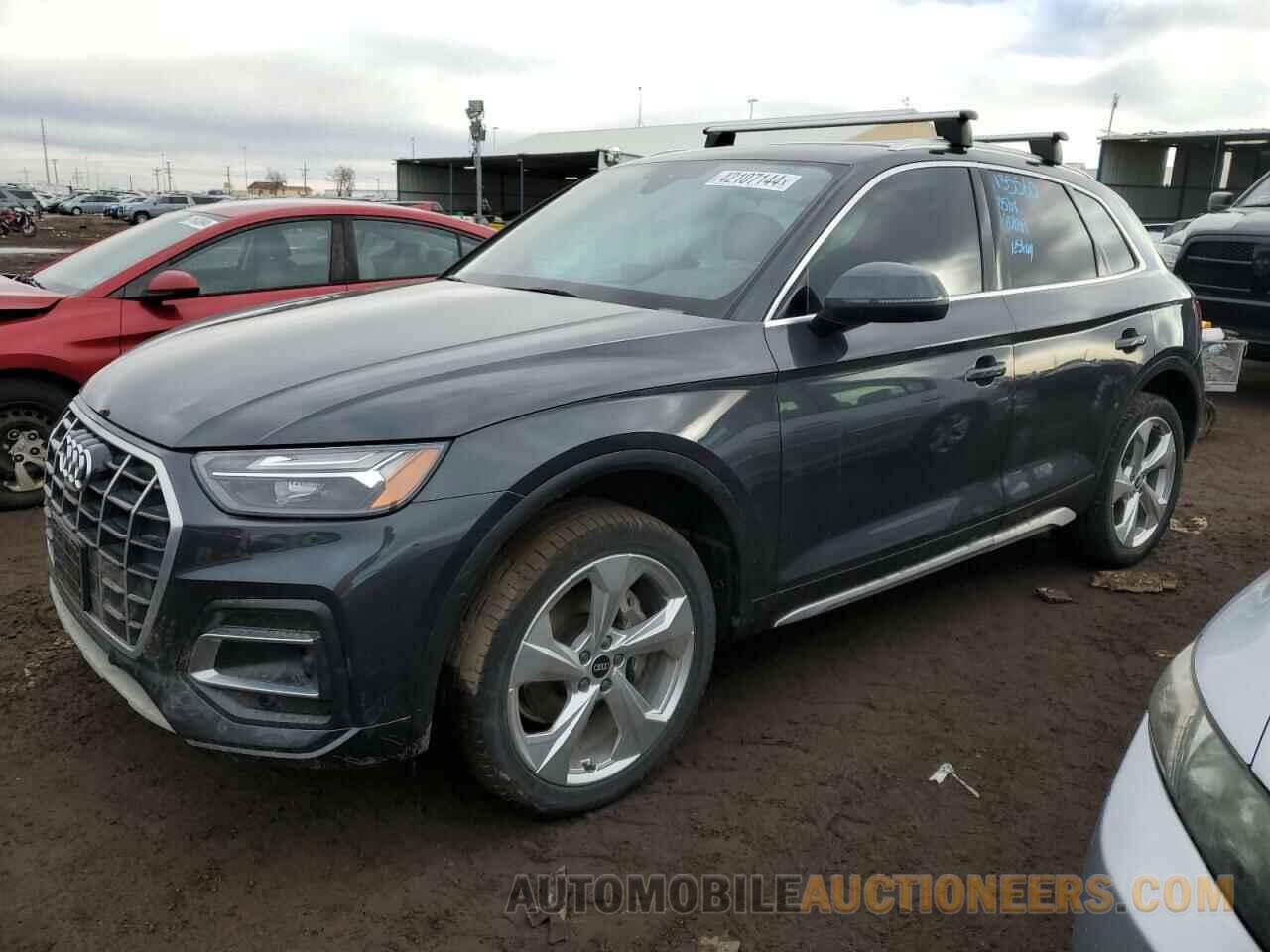 WA1BAAFY2M2046183 AUDI Q5 2021