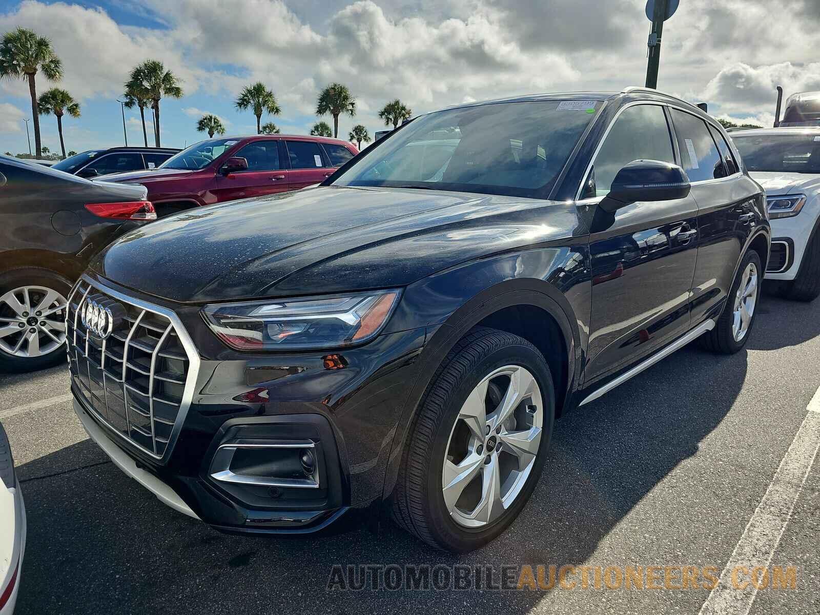 WA1BAAFY2M2095674 Audi Q5 2021