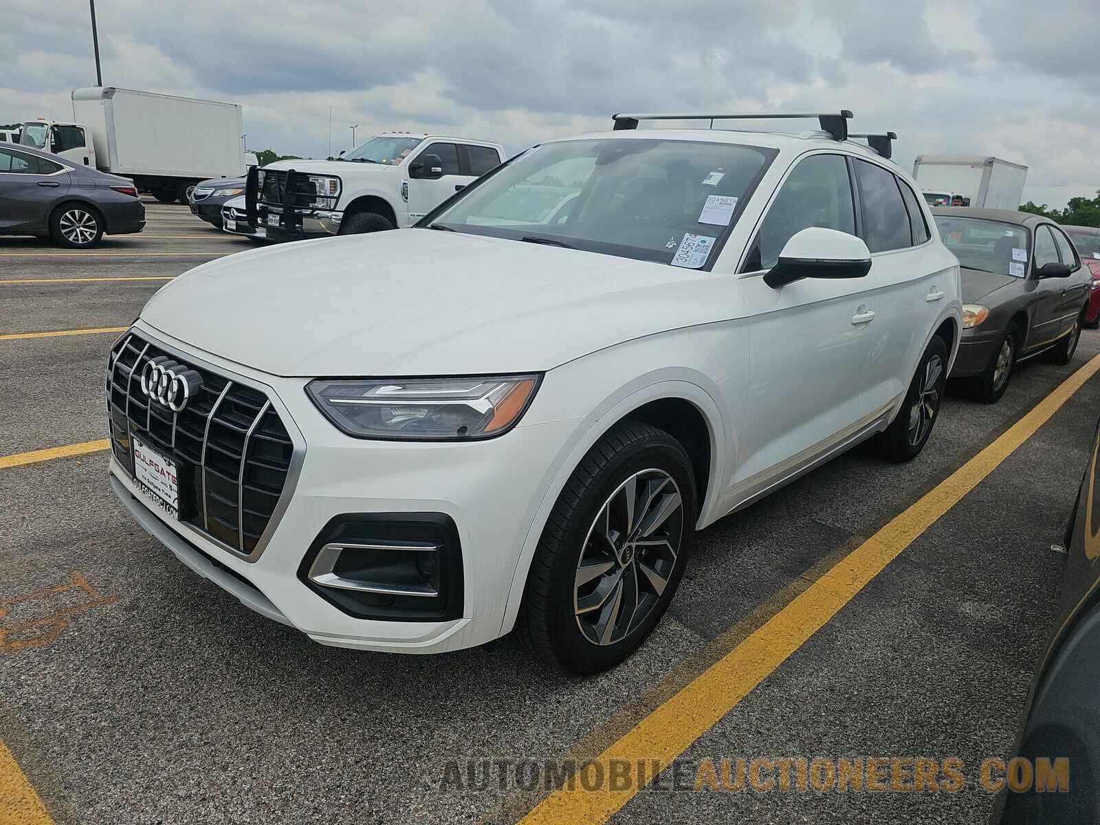 WA1BAAFY4M2019440 Audi Q5 2021