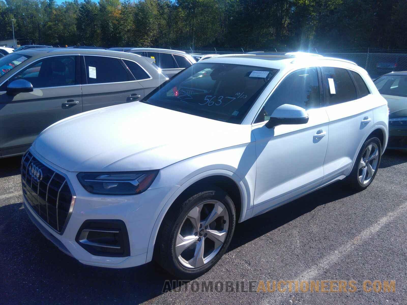 WA1BAAFY4M2105637 Audi Q5 2021