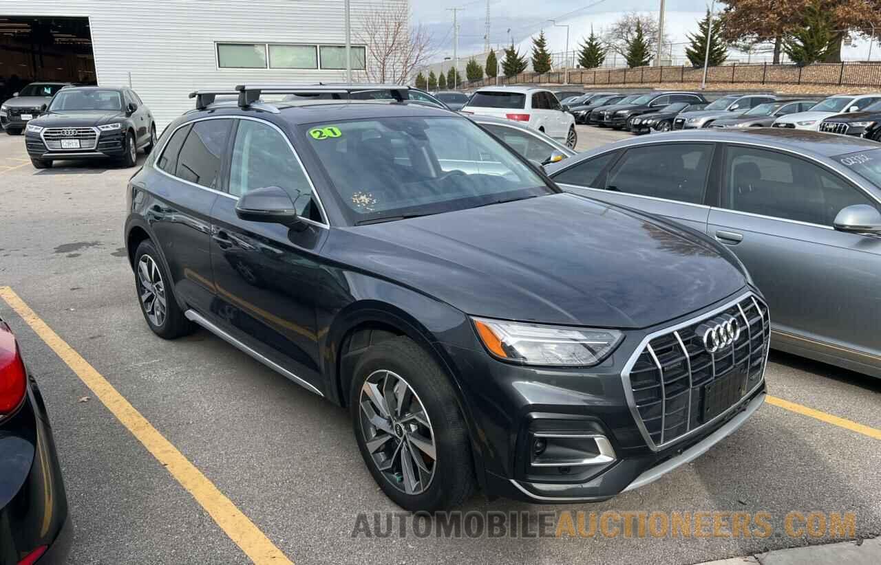 WA1BAAFY4M2113737 AUDI Q5 2021