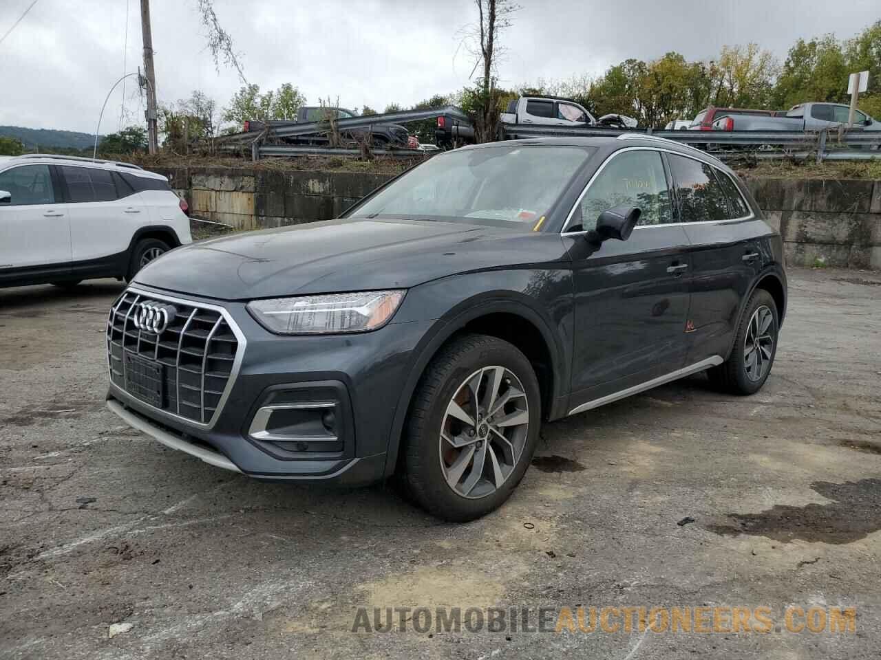 WA1BAAFY5M2085768 AUDI Q5 2021