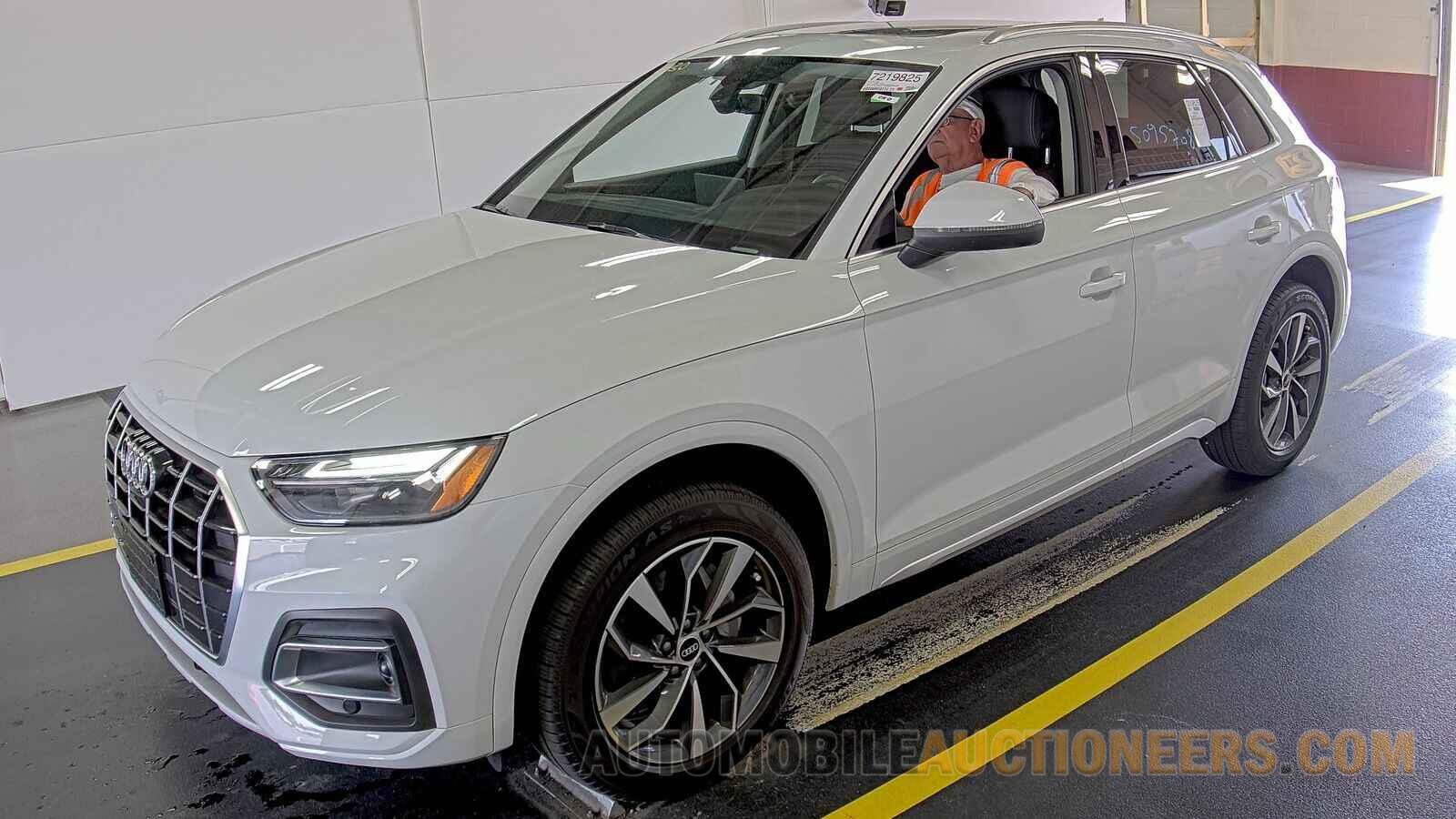 WA1BAAFY6M2009430 Audi Q5 2021