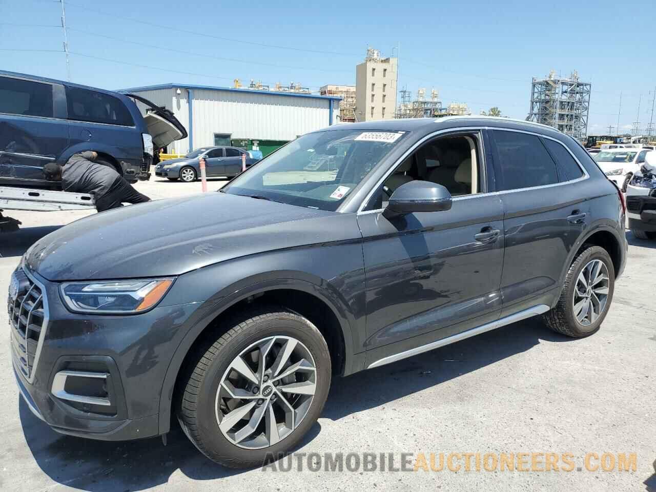 WA1BAAFY7M2009856 AUDI Q5 2021