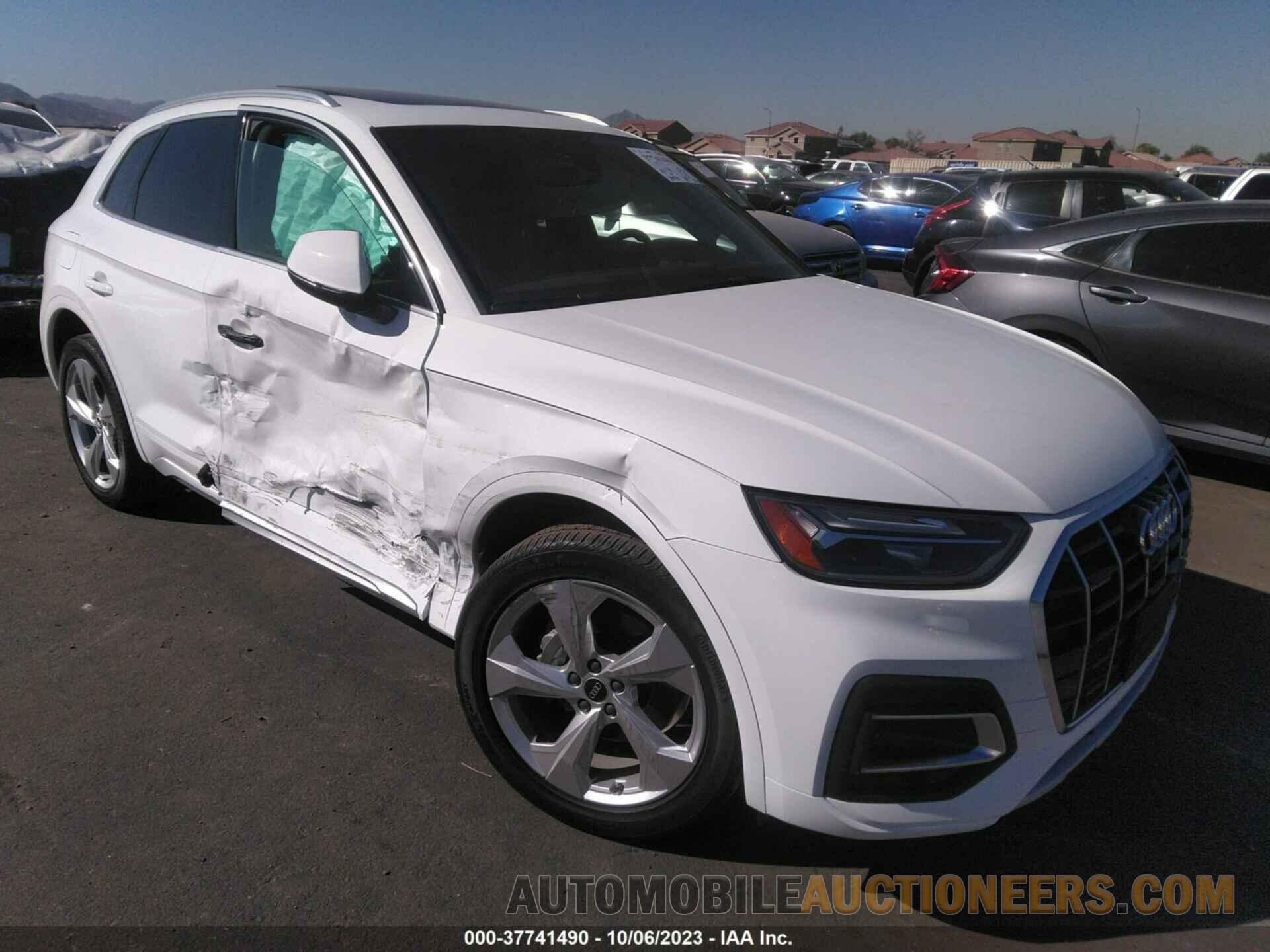 WA1BAAFY7M2017102 AUDI Q5 2021