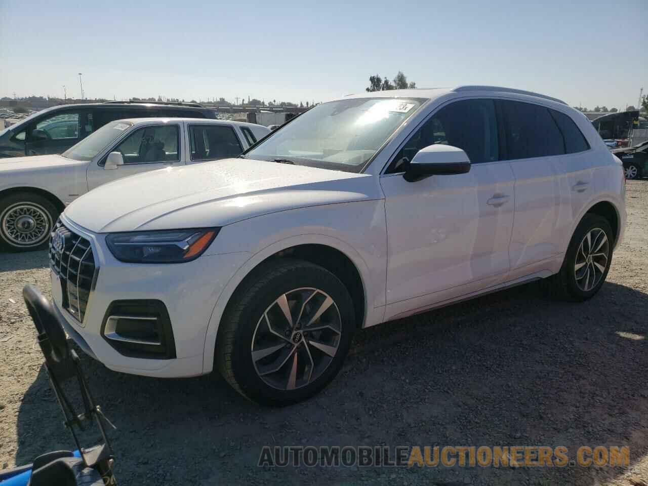 WA1BAAFY7M2022865 AUDI Q5 2021