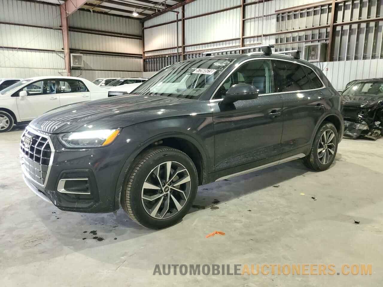 WA1BAAFY7M2052657 AUDI Q5 2021