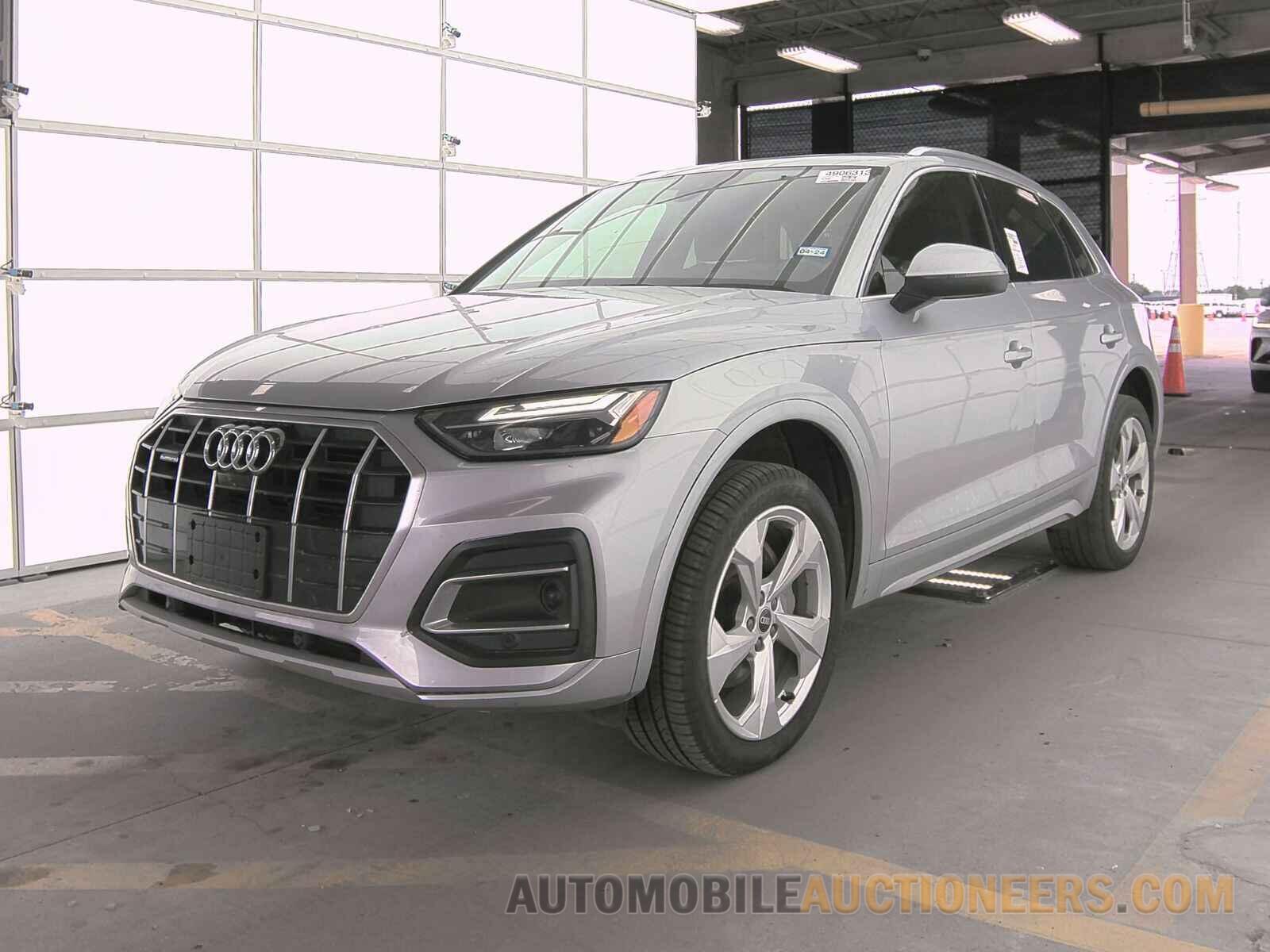 WA1BAAFY7M2061147 Audi Q5 2021