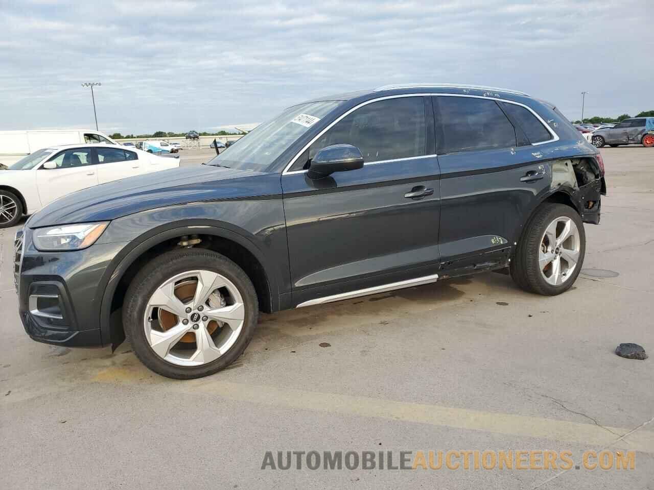 WA1BAAFY7M2061777 AUDI Q5 2021