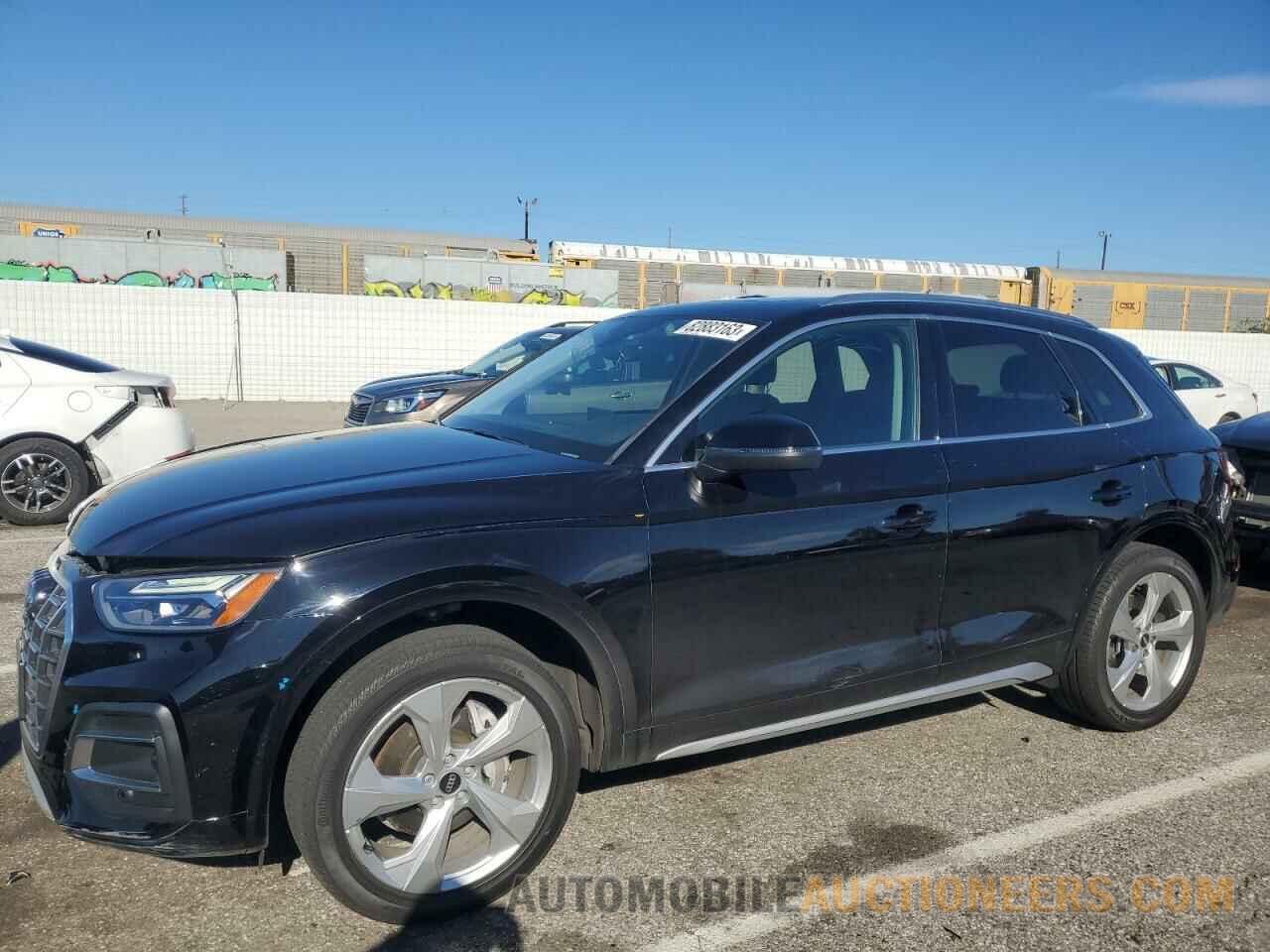 WA1BAAFY7M2071449 AUDI Q5 2021