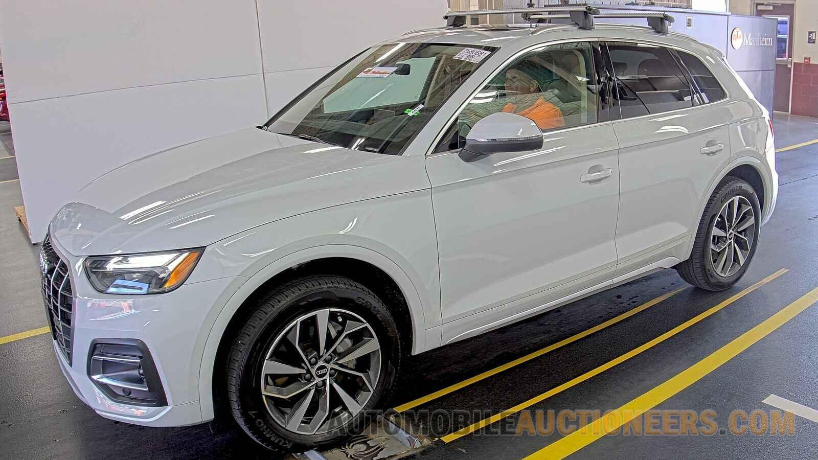 WA1BAAFY7M2131536 Audi Q5 2021