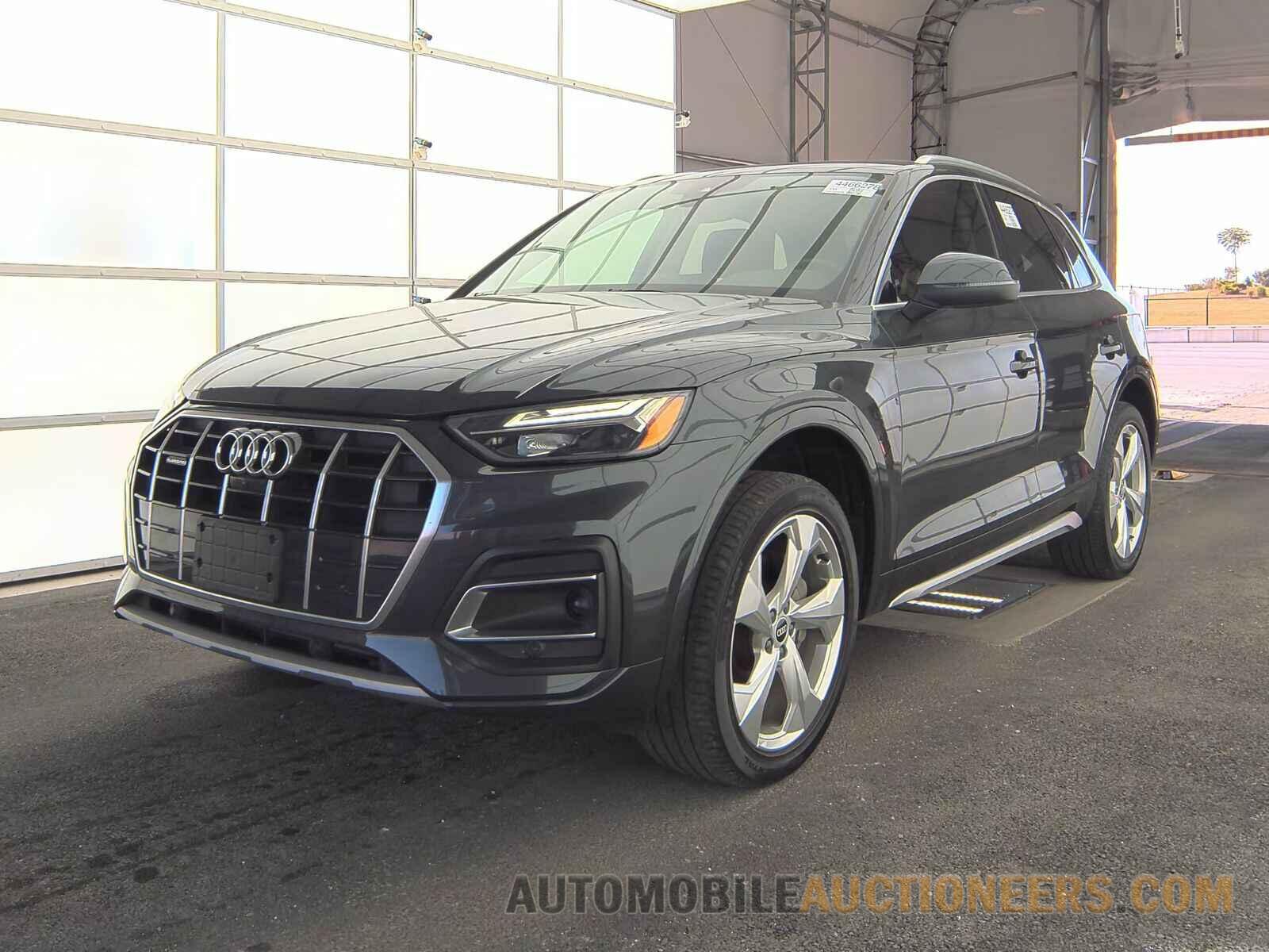 WA1BAAFY8M2061903 Audi Q5 2021