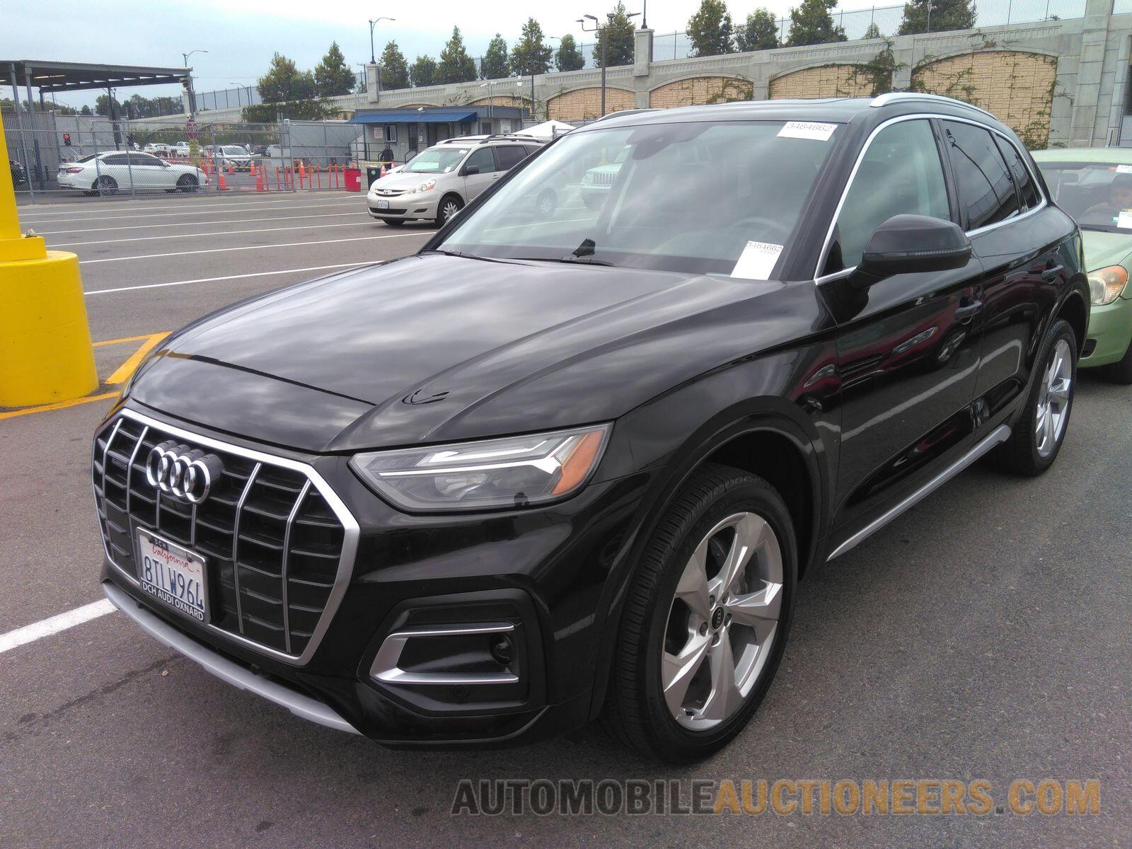 WA1BAAFY9M2016629 Audi Q5 2021