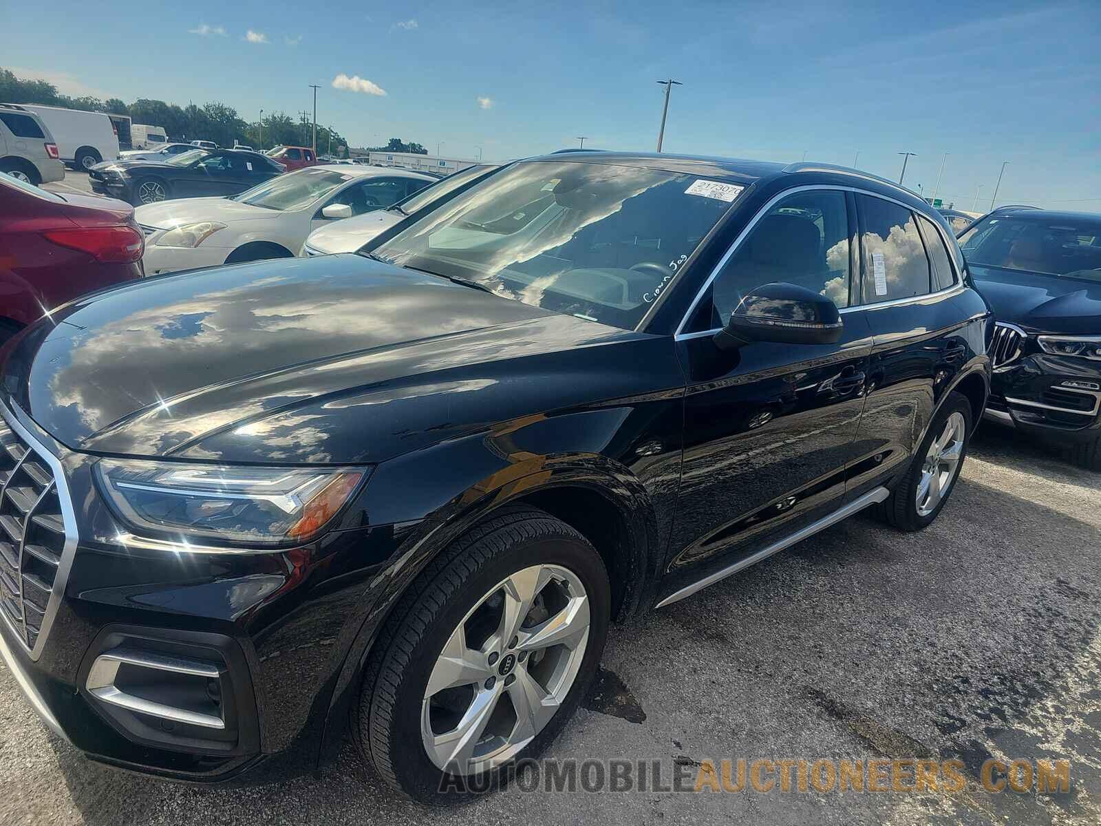 WA1BAAFY9M2024455 Audi Q5 2021