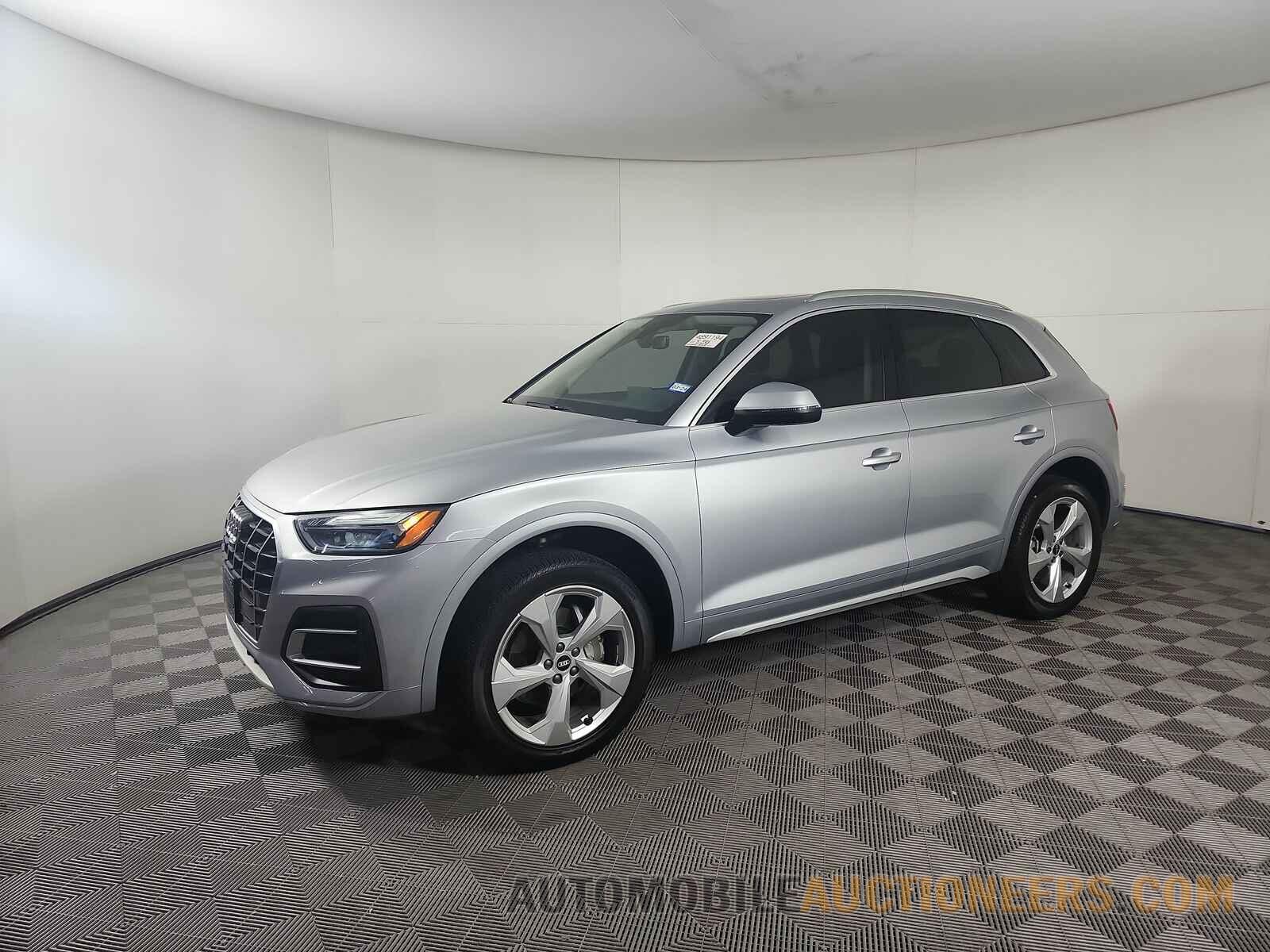 WA1BAAFYXM2065984 Audi Q5 2021