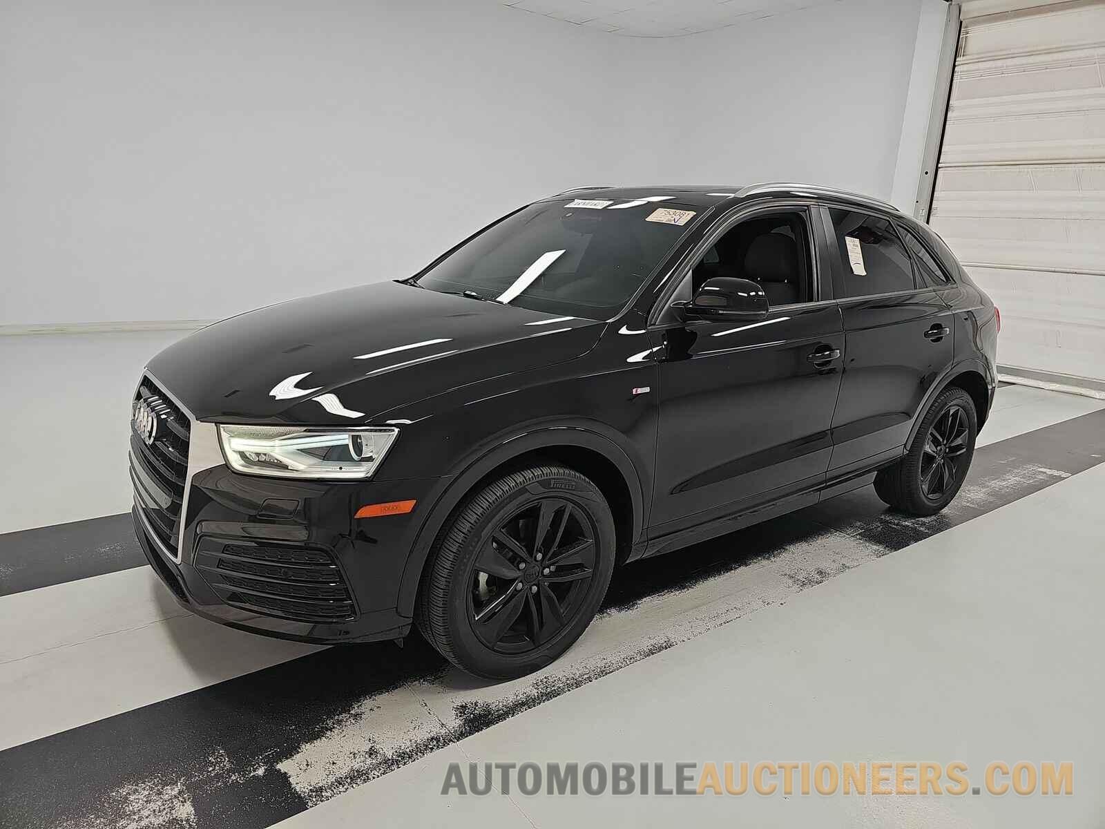 WA1BCCFS0JR018368 Audi Q3 2018