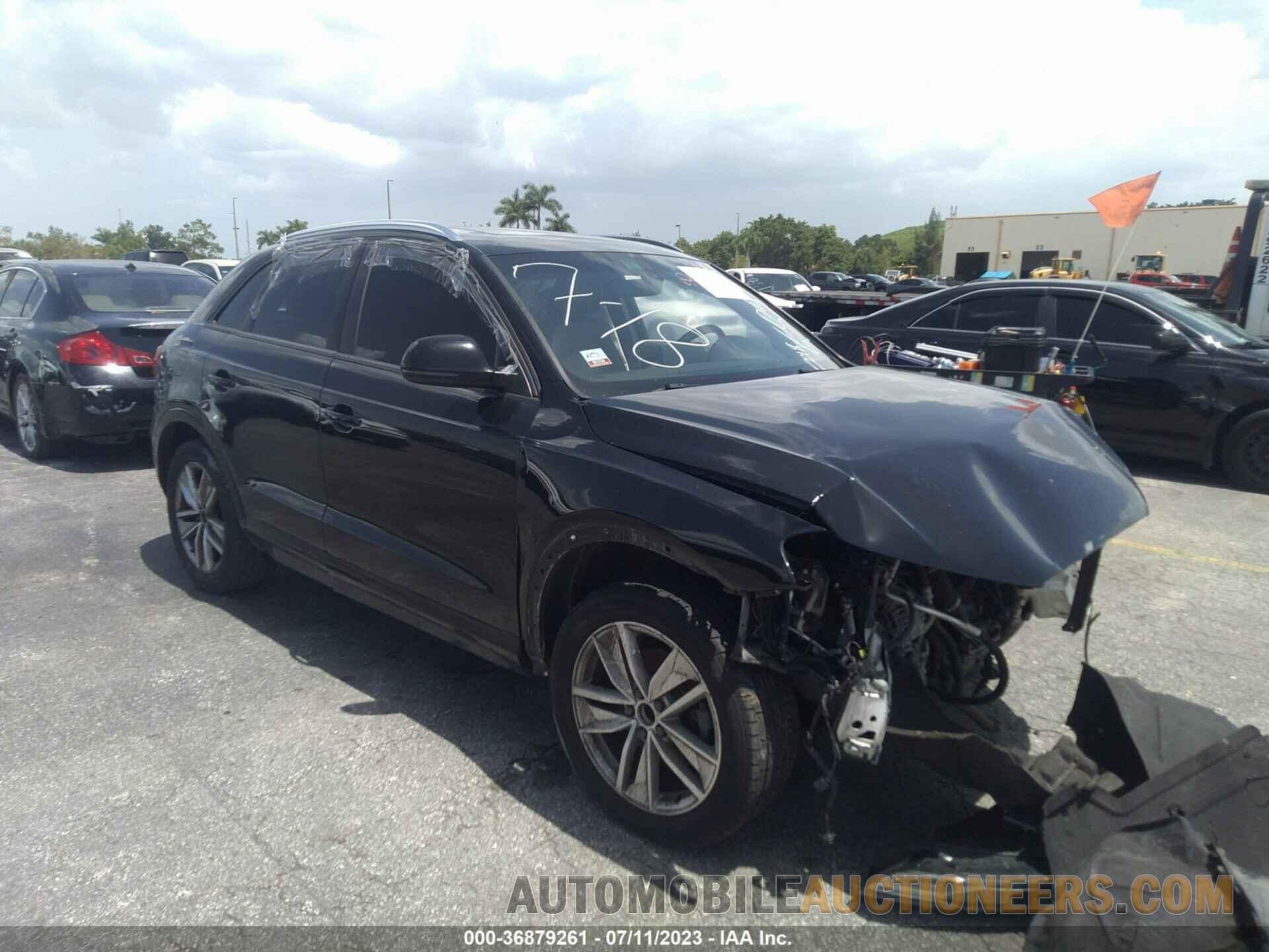 WA1BCCFS1JR005855 AUDI Q3 2018