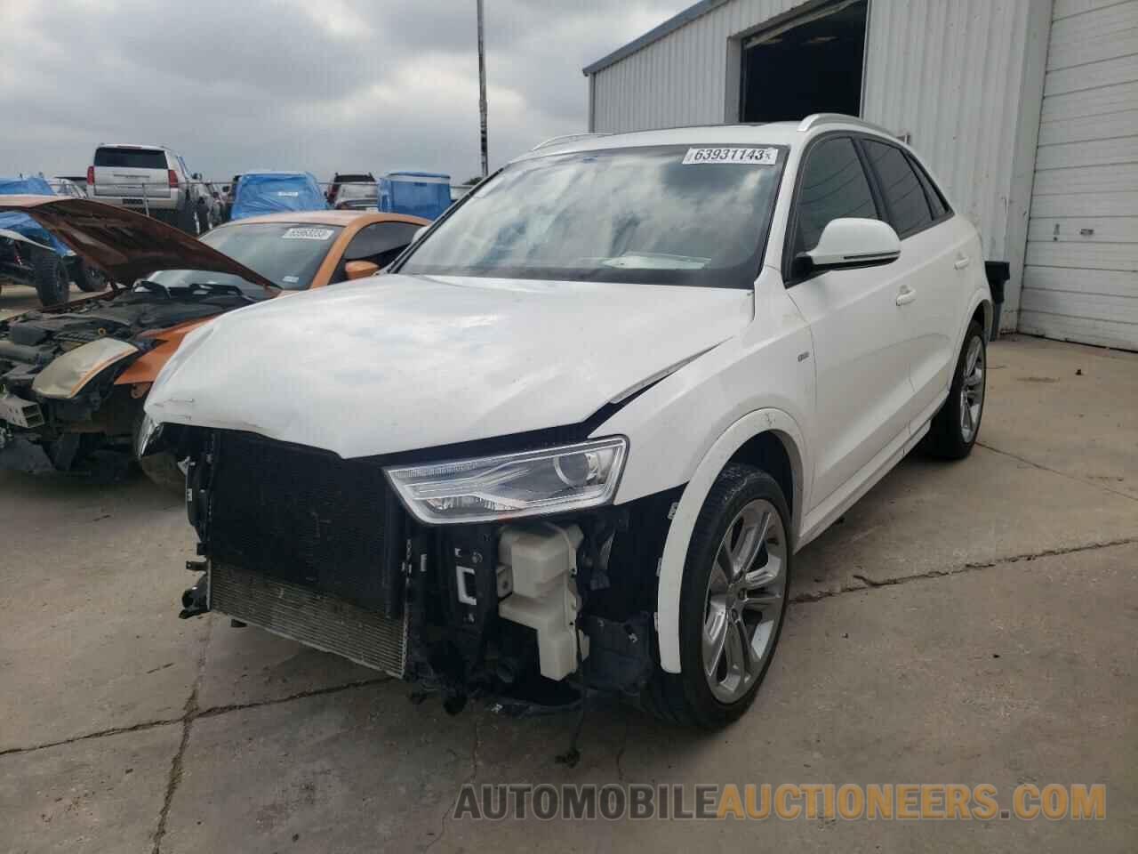 WA1BCCFS1JR019352 AUDI Q3 2018