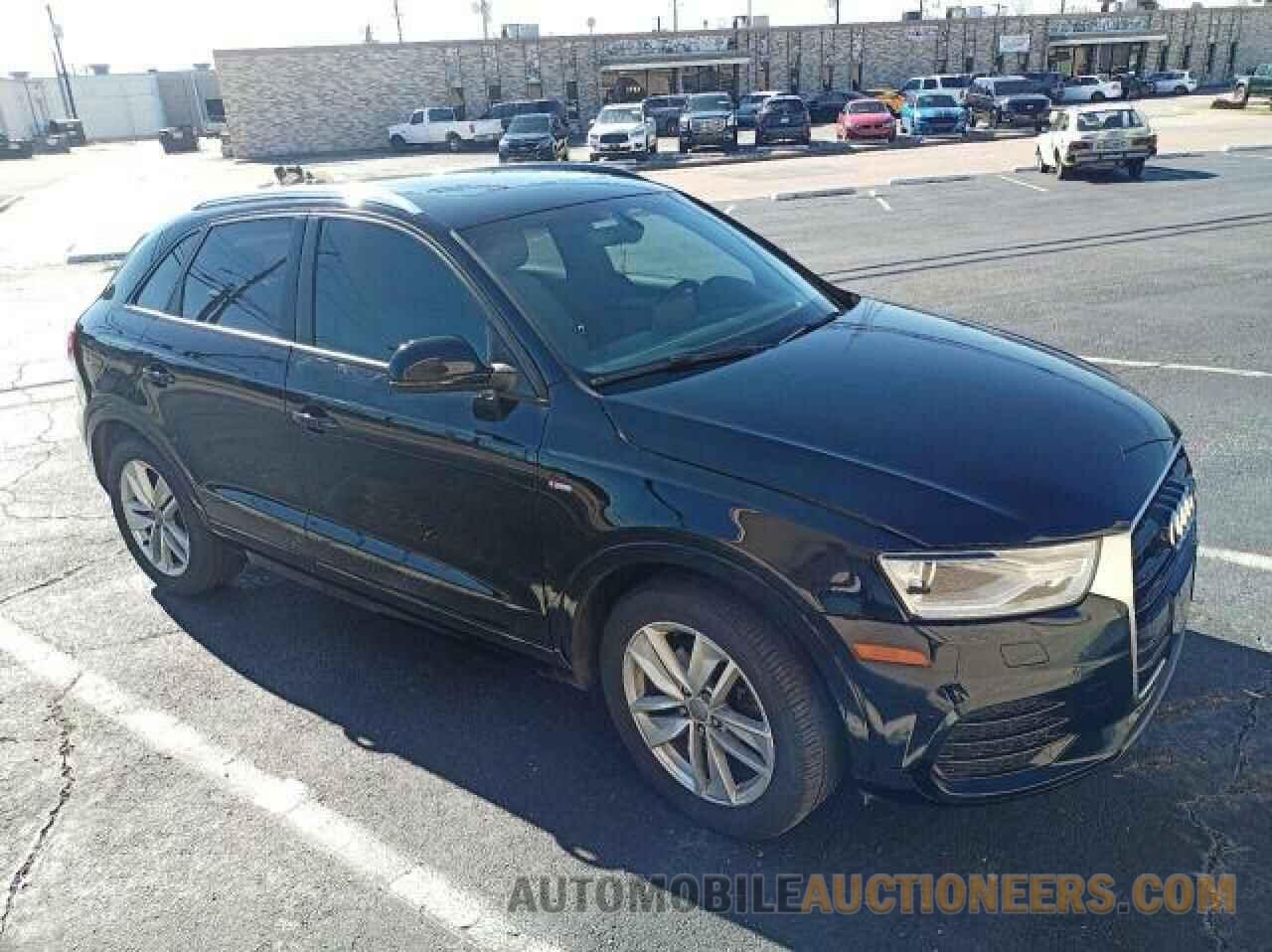 WA1BCCFS2JR002012 AUDI Q3 2018