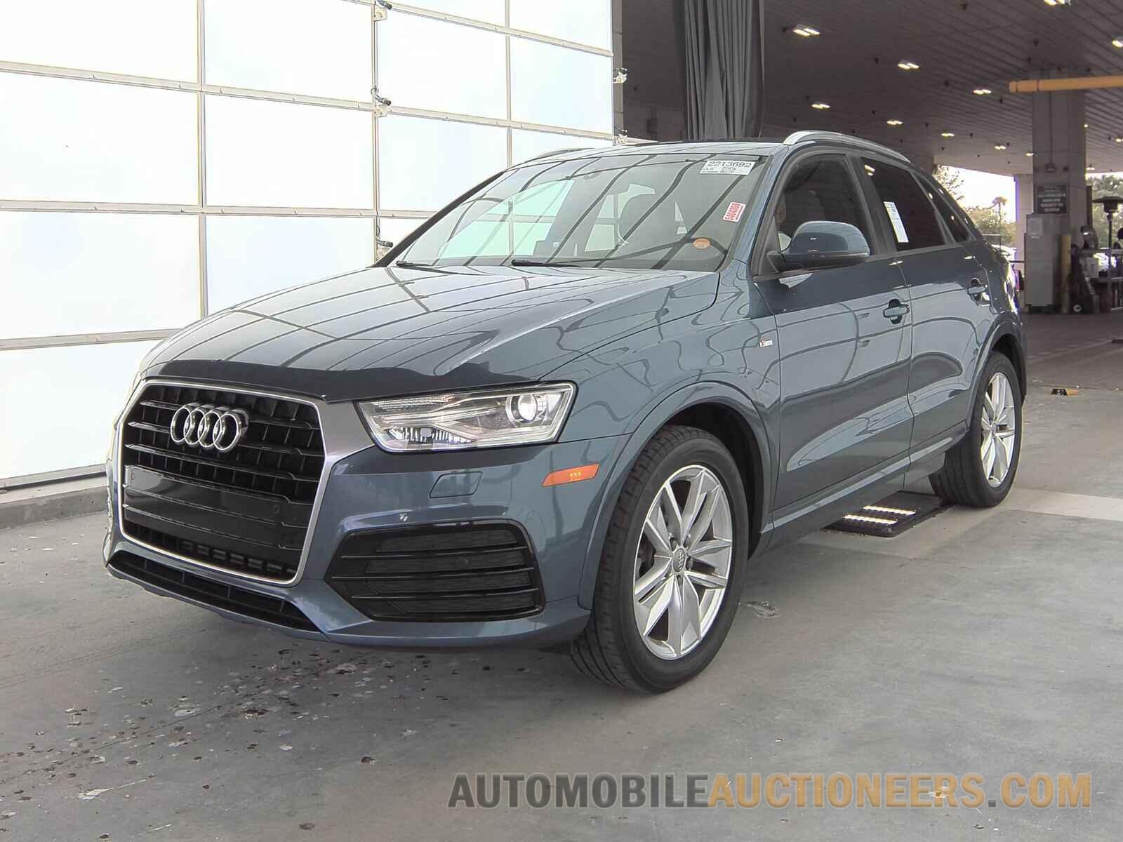 WA1BCCFS3JR006800 Audi Q3 2018