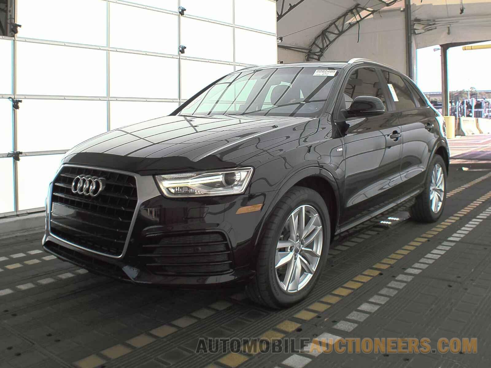 WA1BCCFS4JR011357 Audi Q3 2018