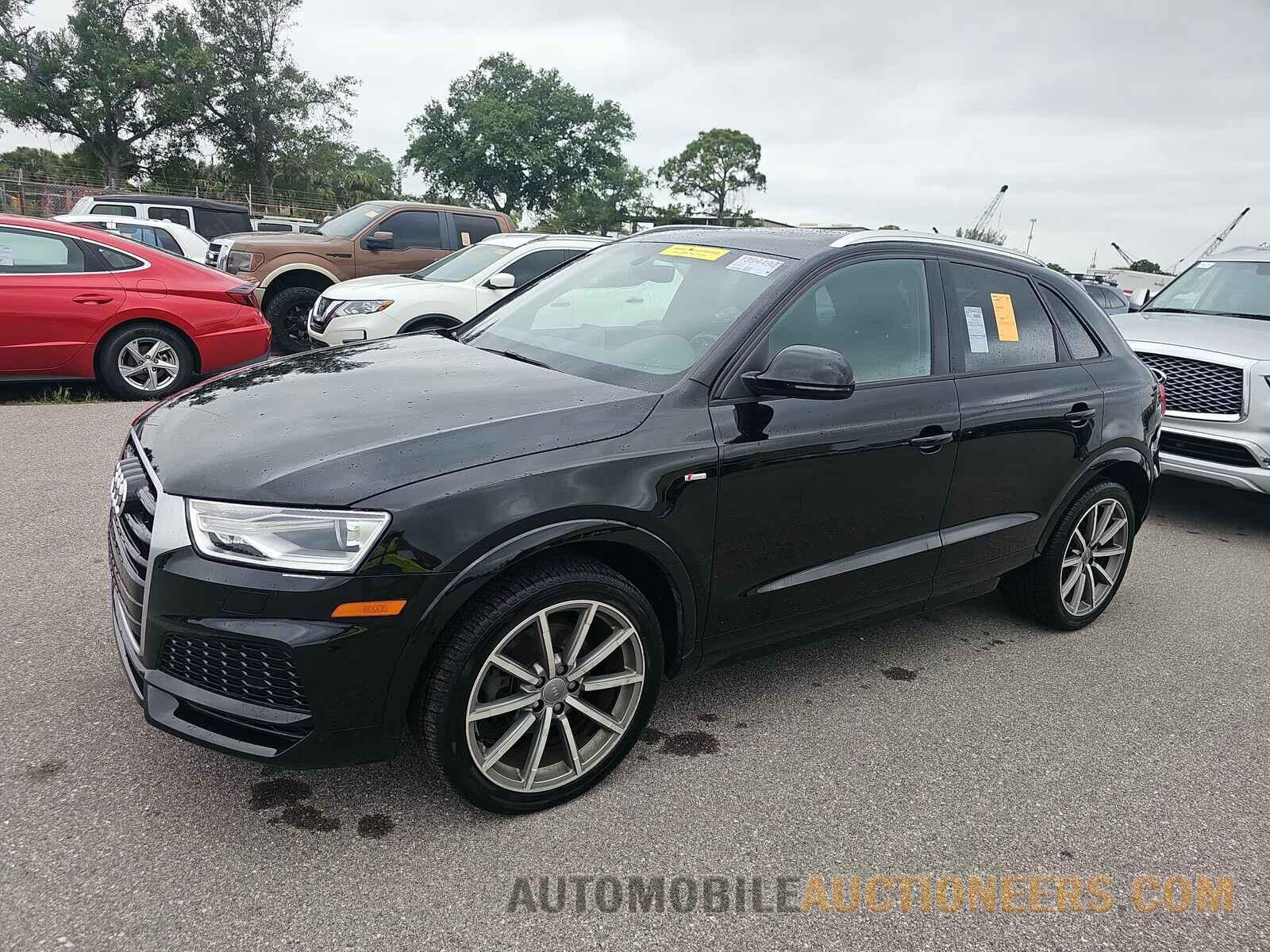 WA1BCCFS5JR034369 Audi Q3 2018