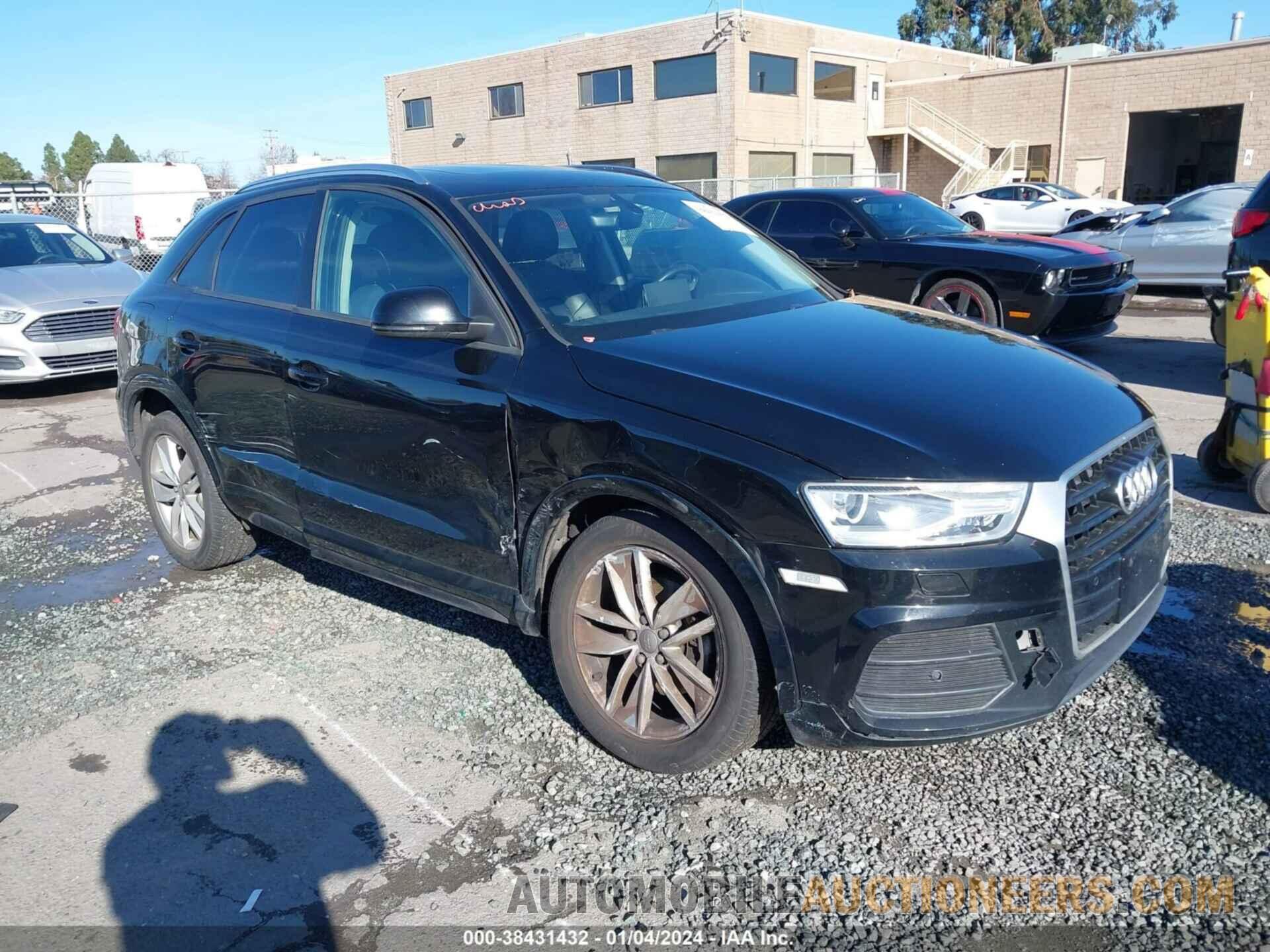 WA1BCCFS6HR015579 AUDI Q3 2017