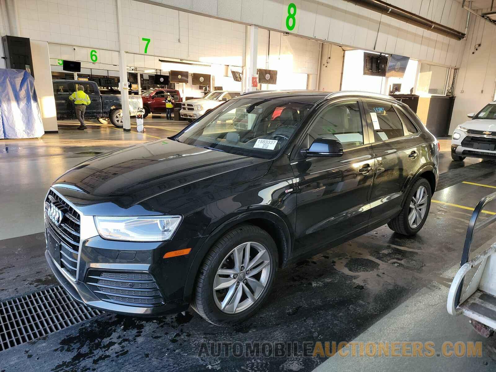 WA1BCCFS6JR002949 Audi Q3 2018