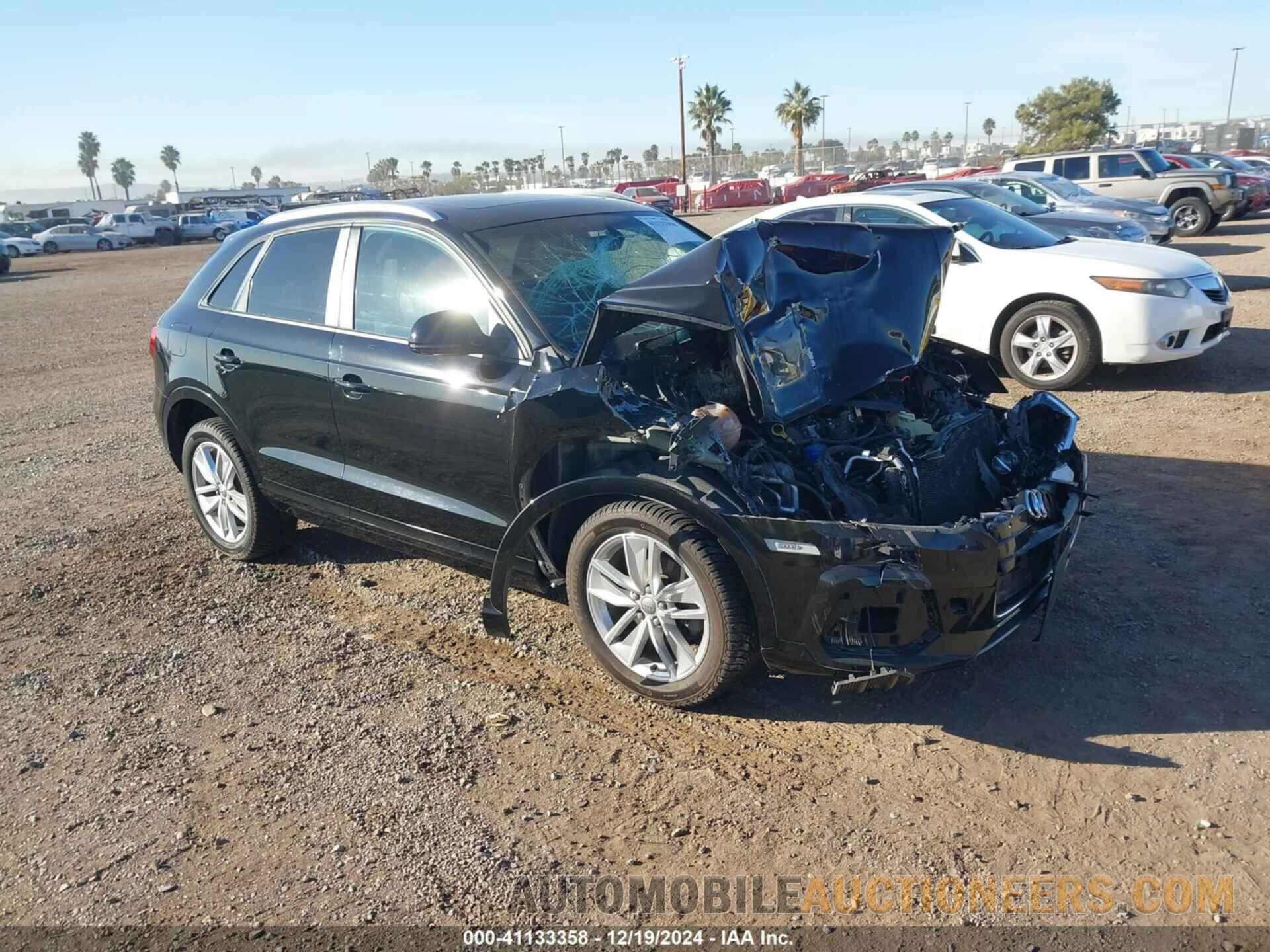 WA1BCCFS8HR014319 AUDI Q3 2017