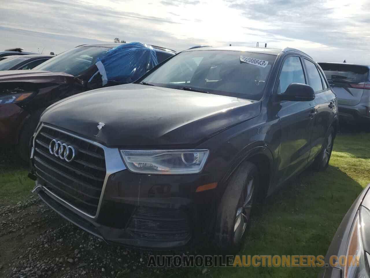 WA1BCCFS9HR010294 AUDI Q3 2017