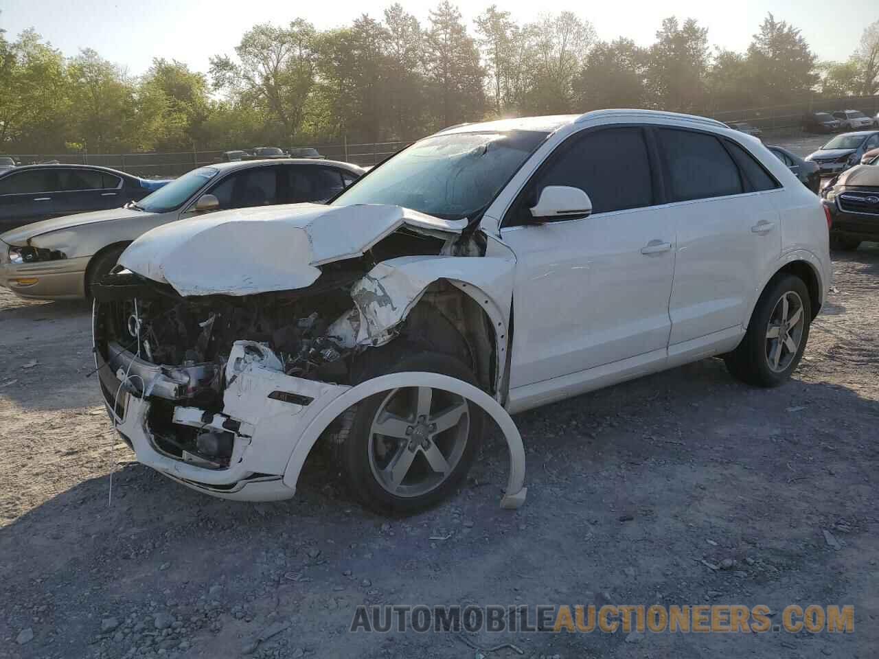 WA1BFCFS1FR008124 AUDI Q3 2015