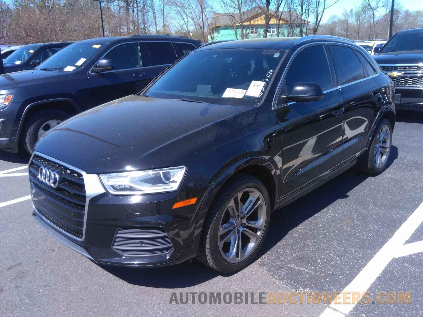 WA1BFCFS1GR023062 Audi Q3 2016