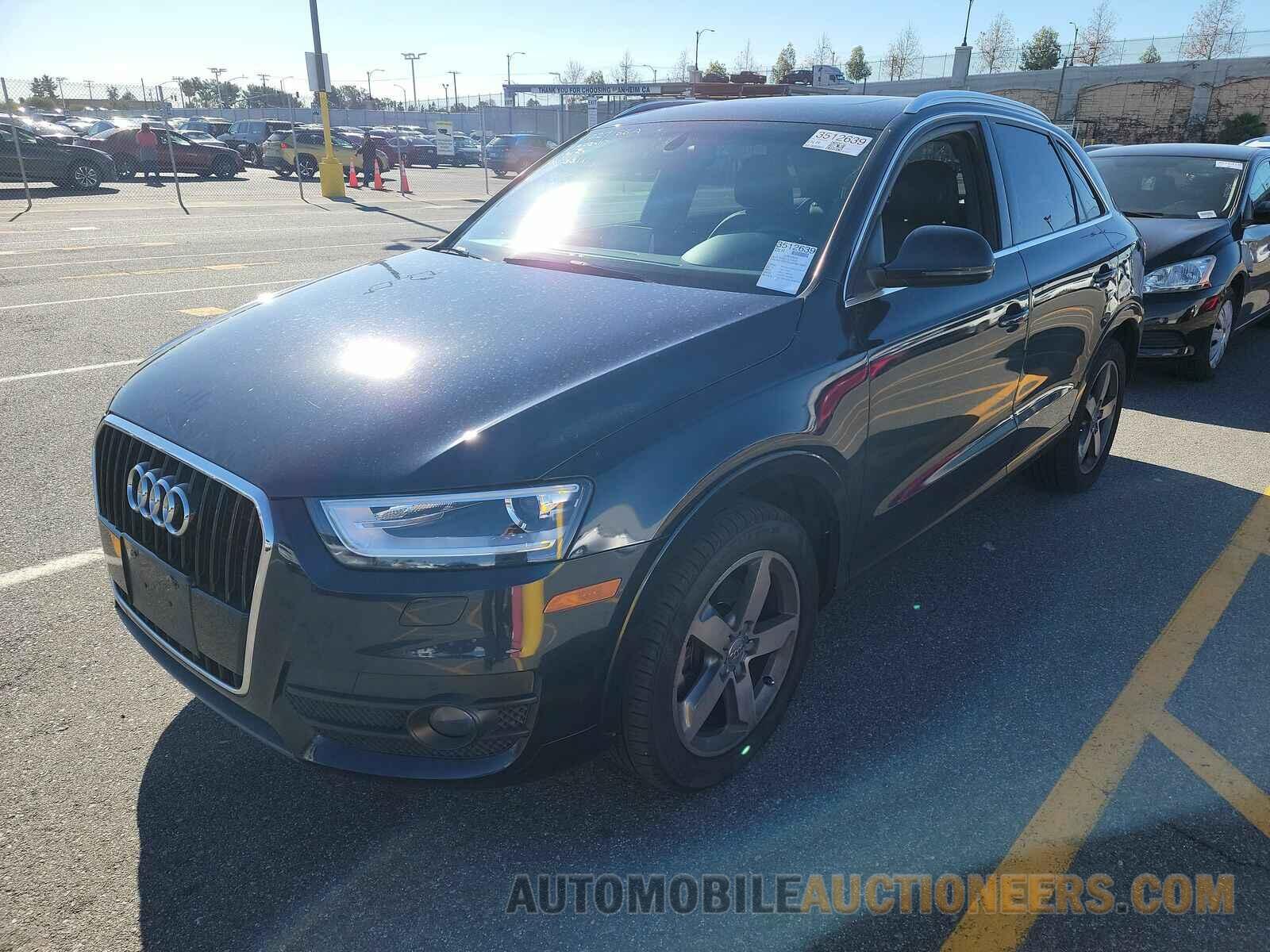 WA1BFCFS4FR010255 Audi Q3 2015