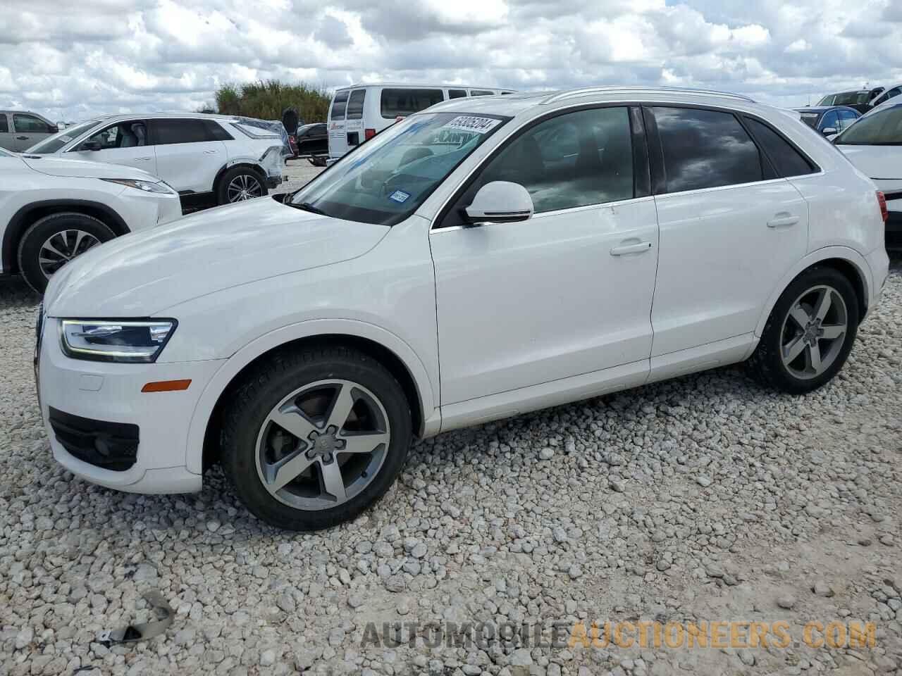 WA1BFCFS6FR013268 AUDI Q3 2015