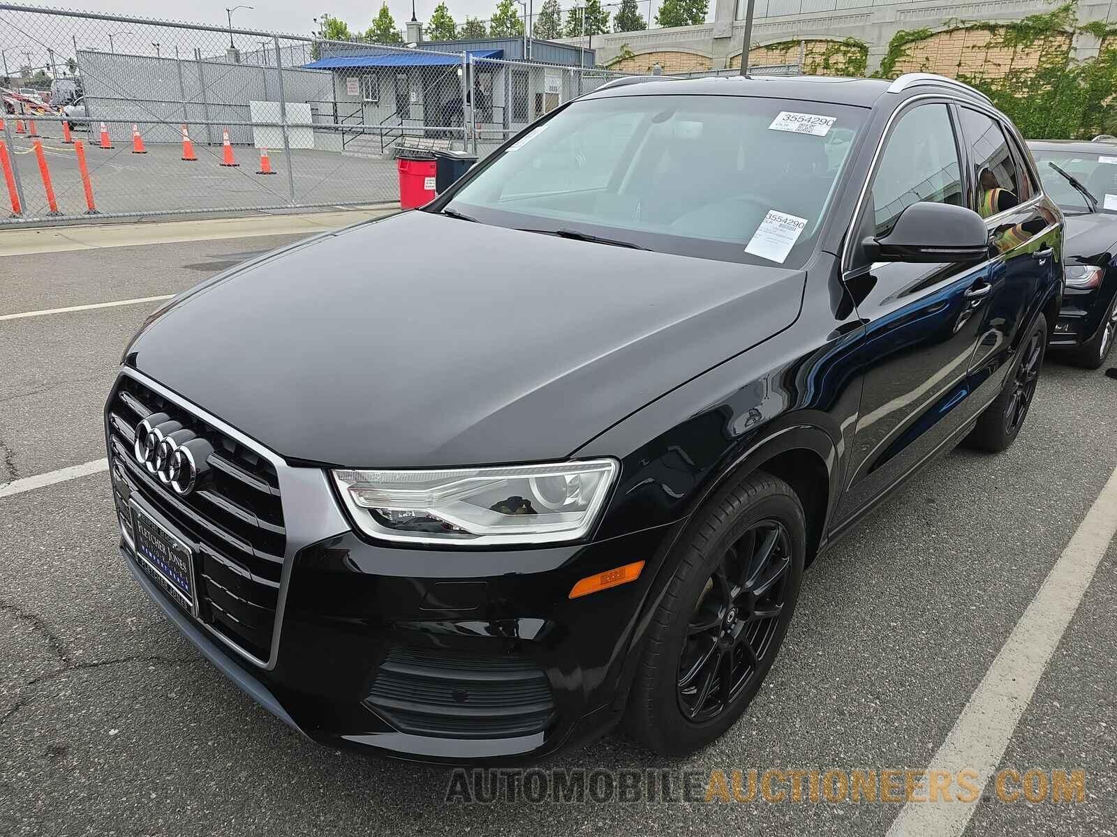 WA1BFCFS8GR013788 Audi Q3 2016