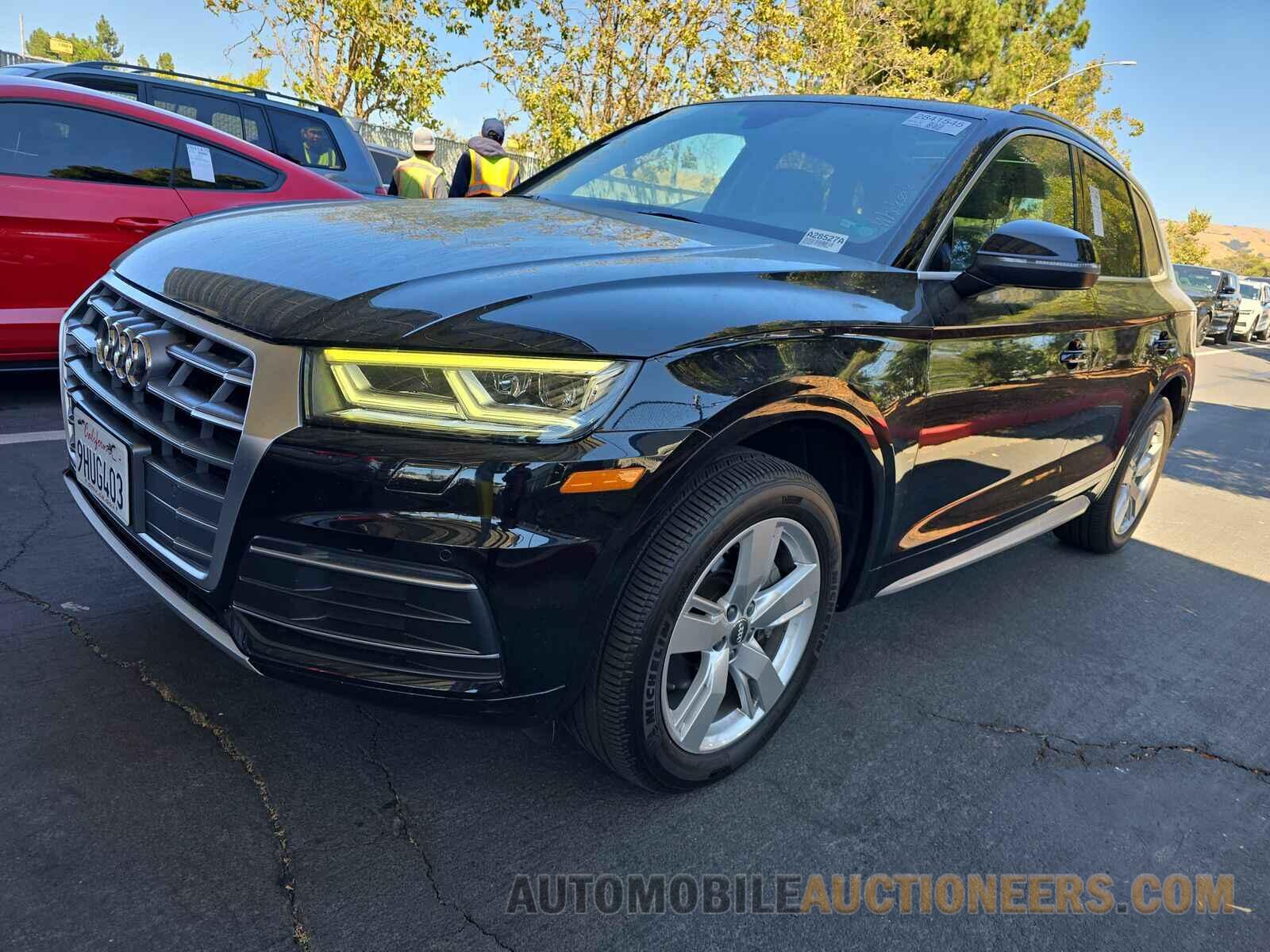 WA1BNAFY0J2024568 Audi Q5 2018