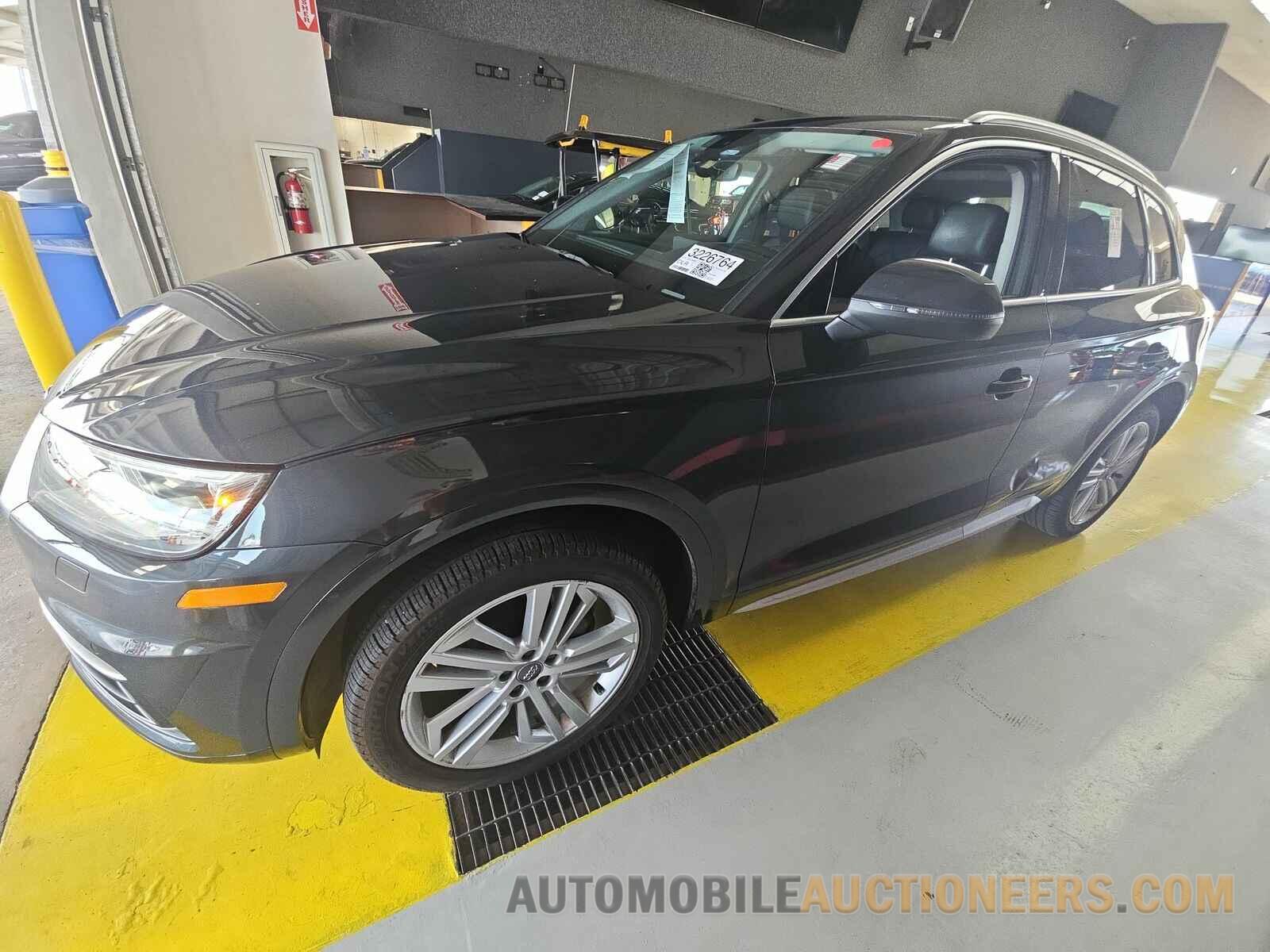 WA1BNAFY1J2210930 Audi Q5 2018