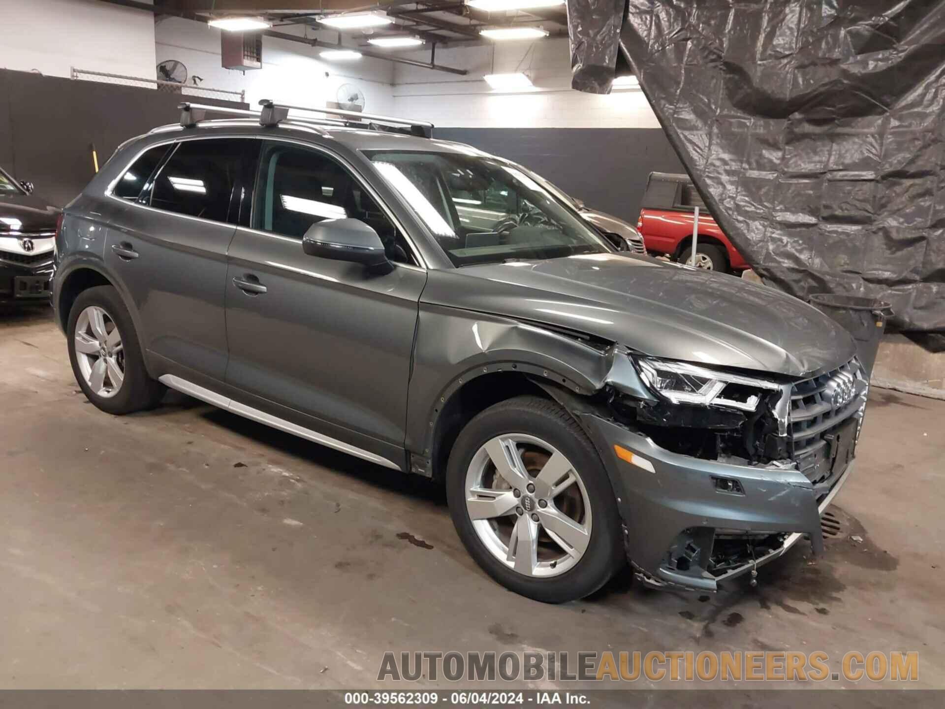 WA1BNAFY1K2135745 AUDI Q5 2019