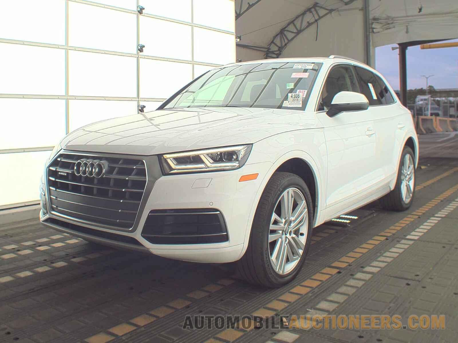 WA1BNAFY2J2235352 Audi Q5 2018