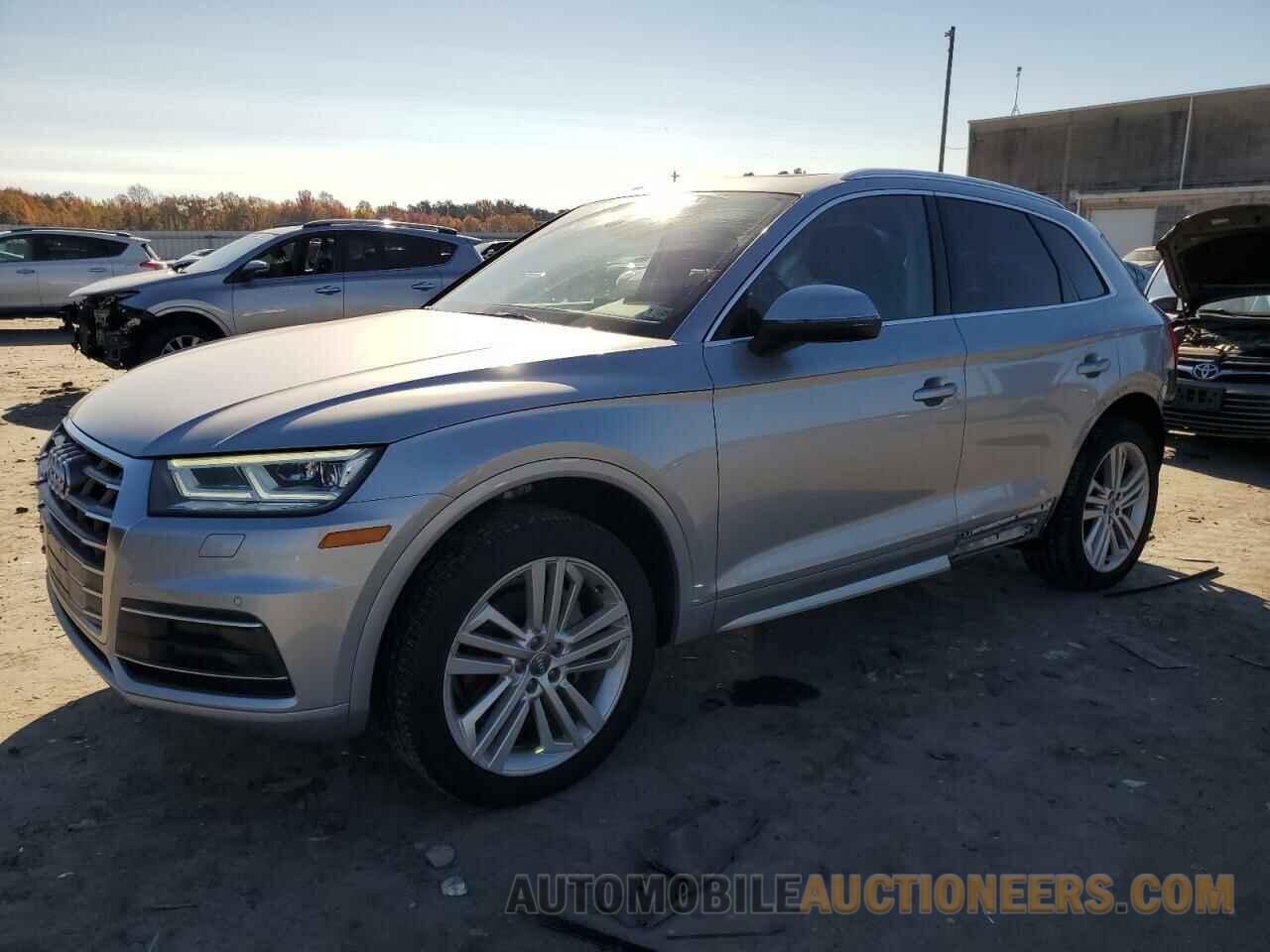 WA1BNAFY4K2040693 AUDI Q5 2019