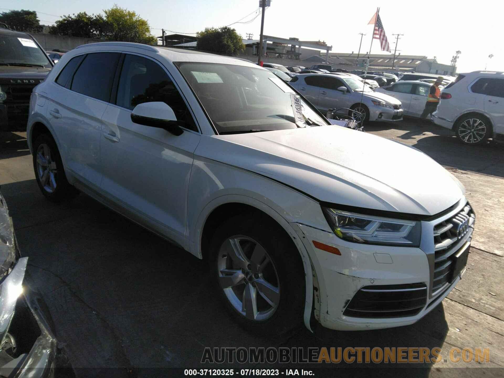 WA1BNAFY5J2236320 AUDI Q5 2018