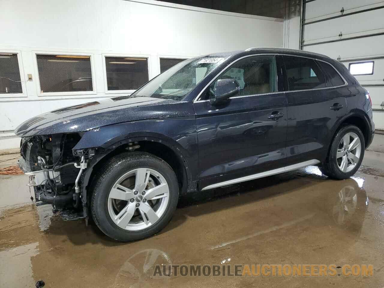 WA1BNAFY5K2066266 AUDI Q5 2019