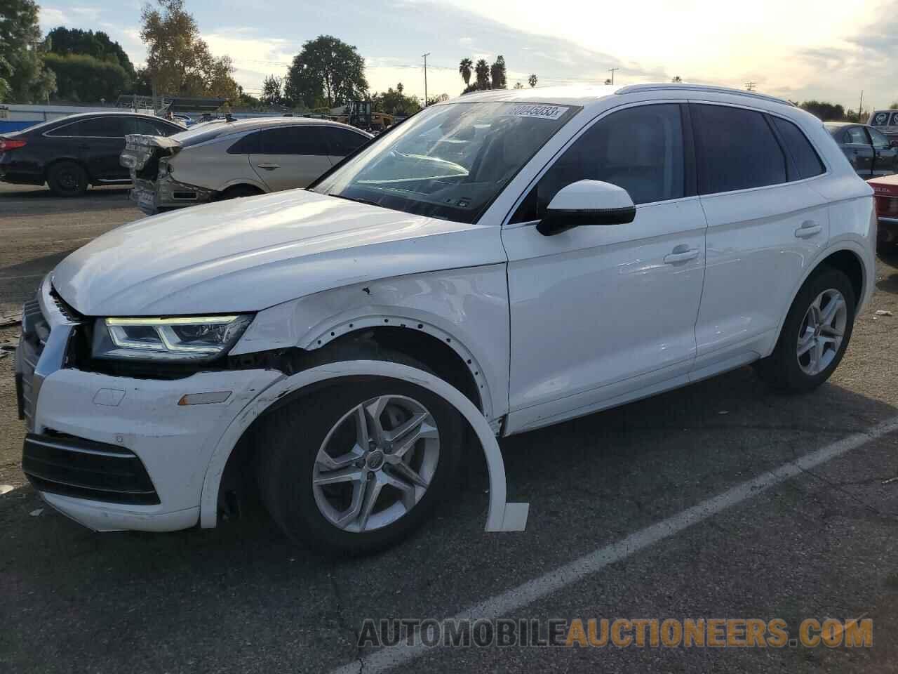 WA1BNAFY7J2247318 AUDI Q5 2018