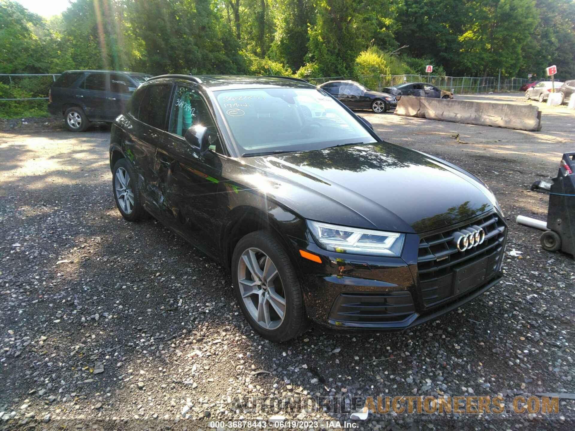 WA1BNAFY7K2092383 AUDI Q5 2019